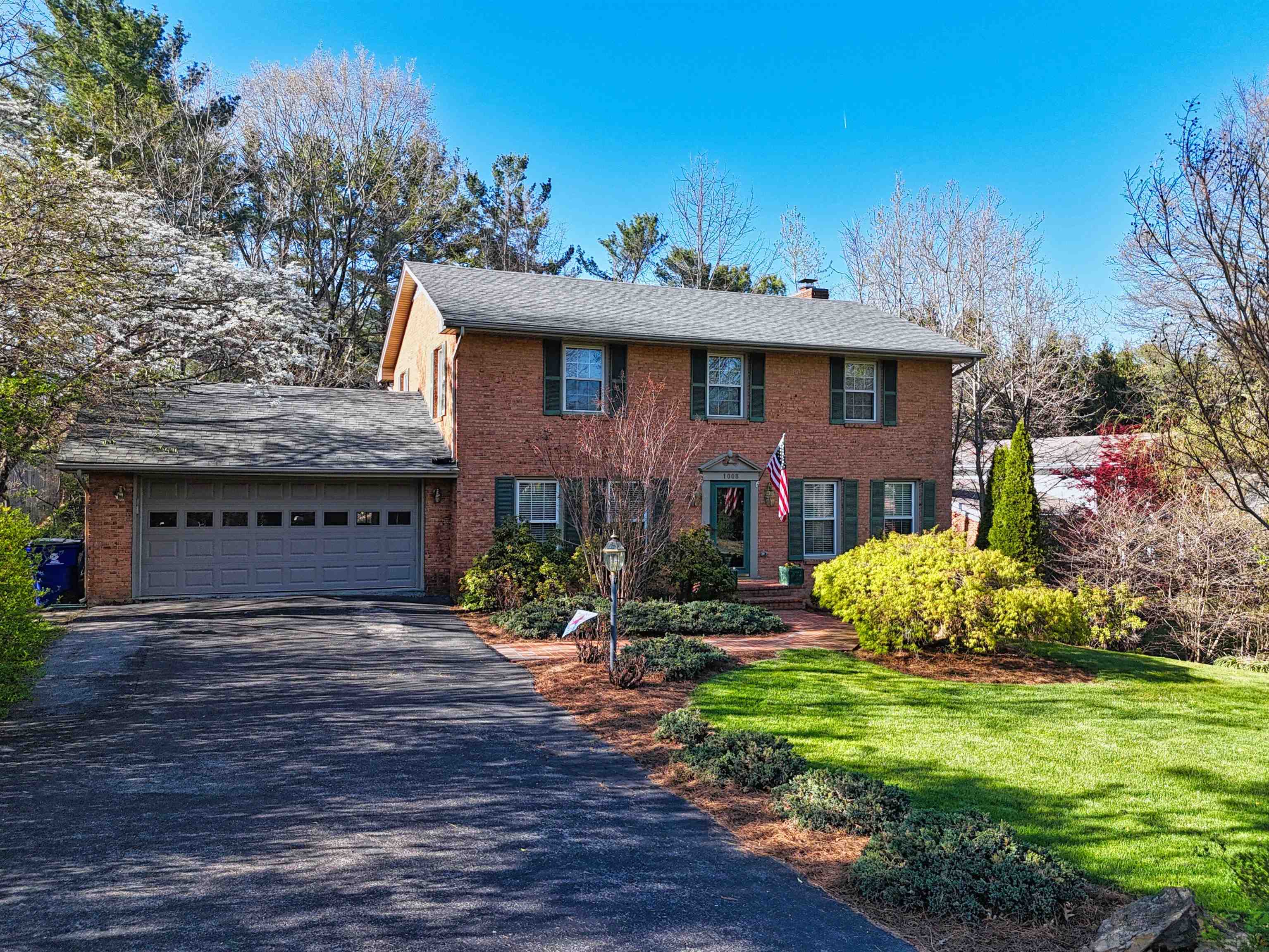 1008 Mcbryde Lane Blacksburg VA 24060