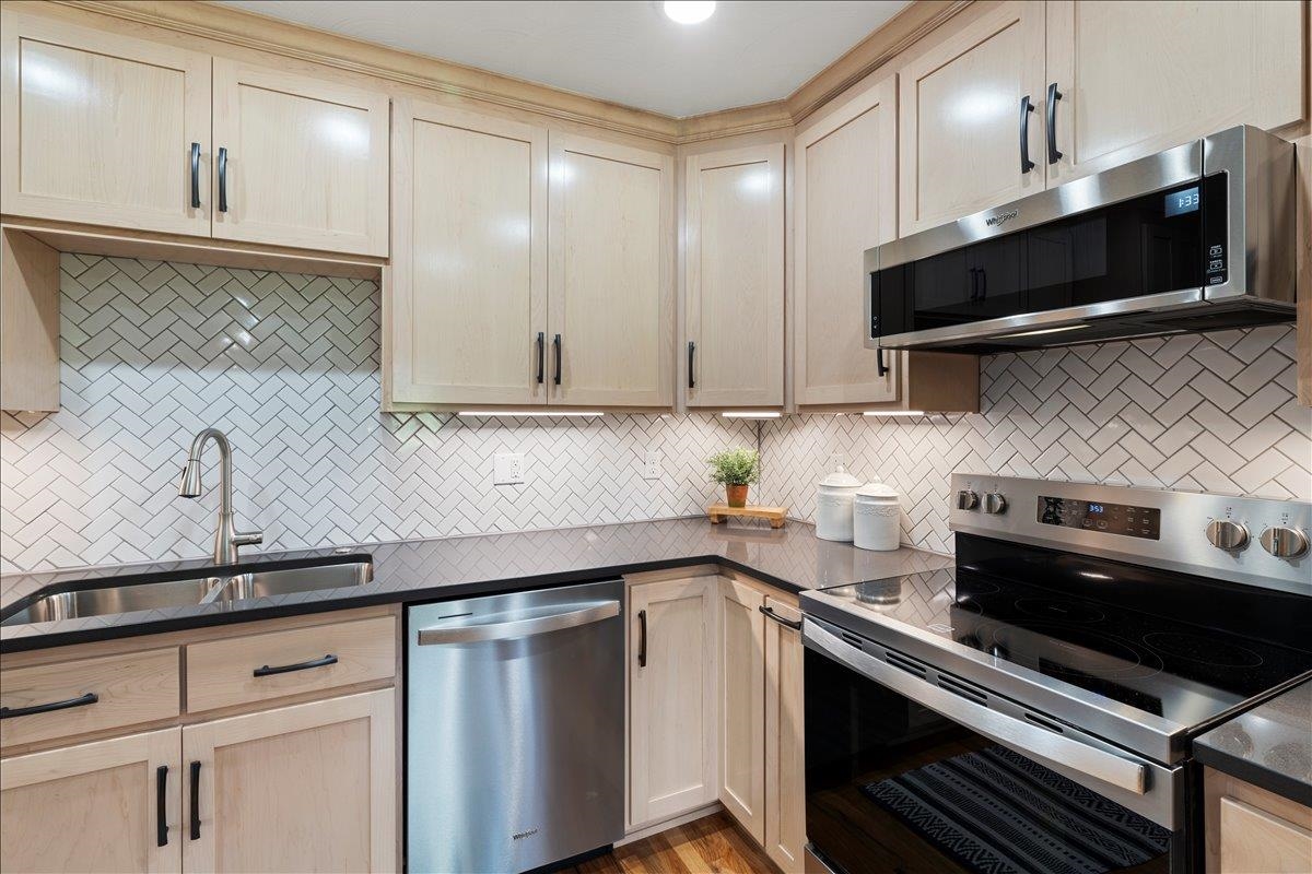 490 Sunnyside Lane NE Christiansburg VA 24073