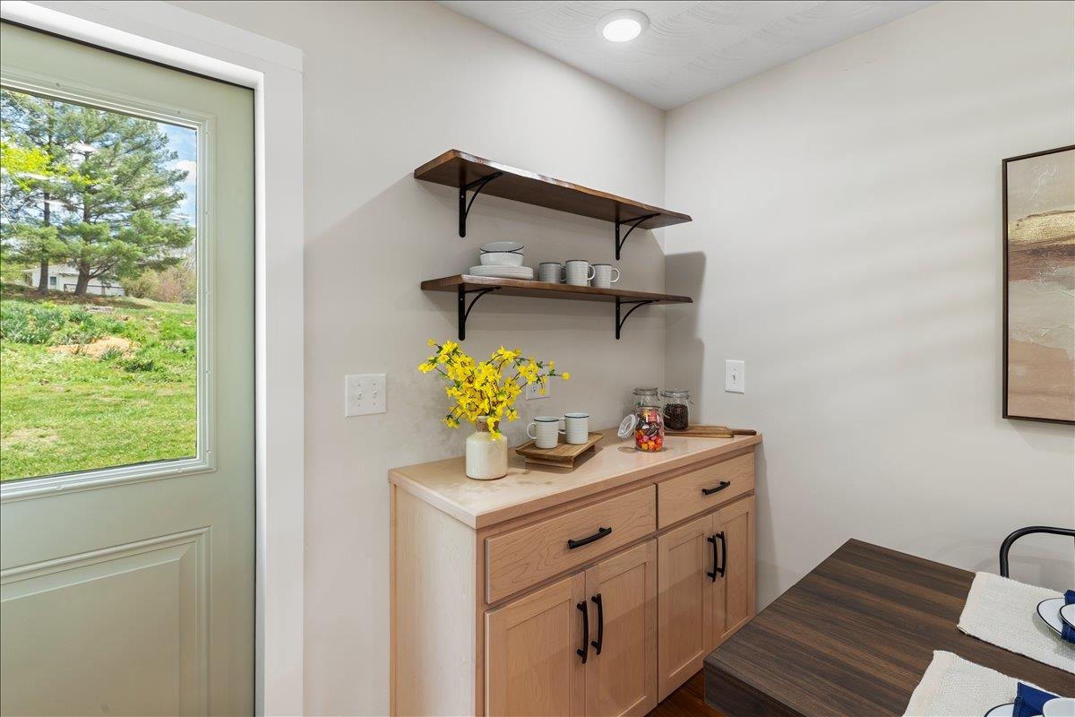 490 Sunnyside Lane NE Christiansburg VA 24073
