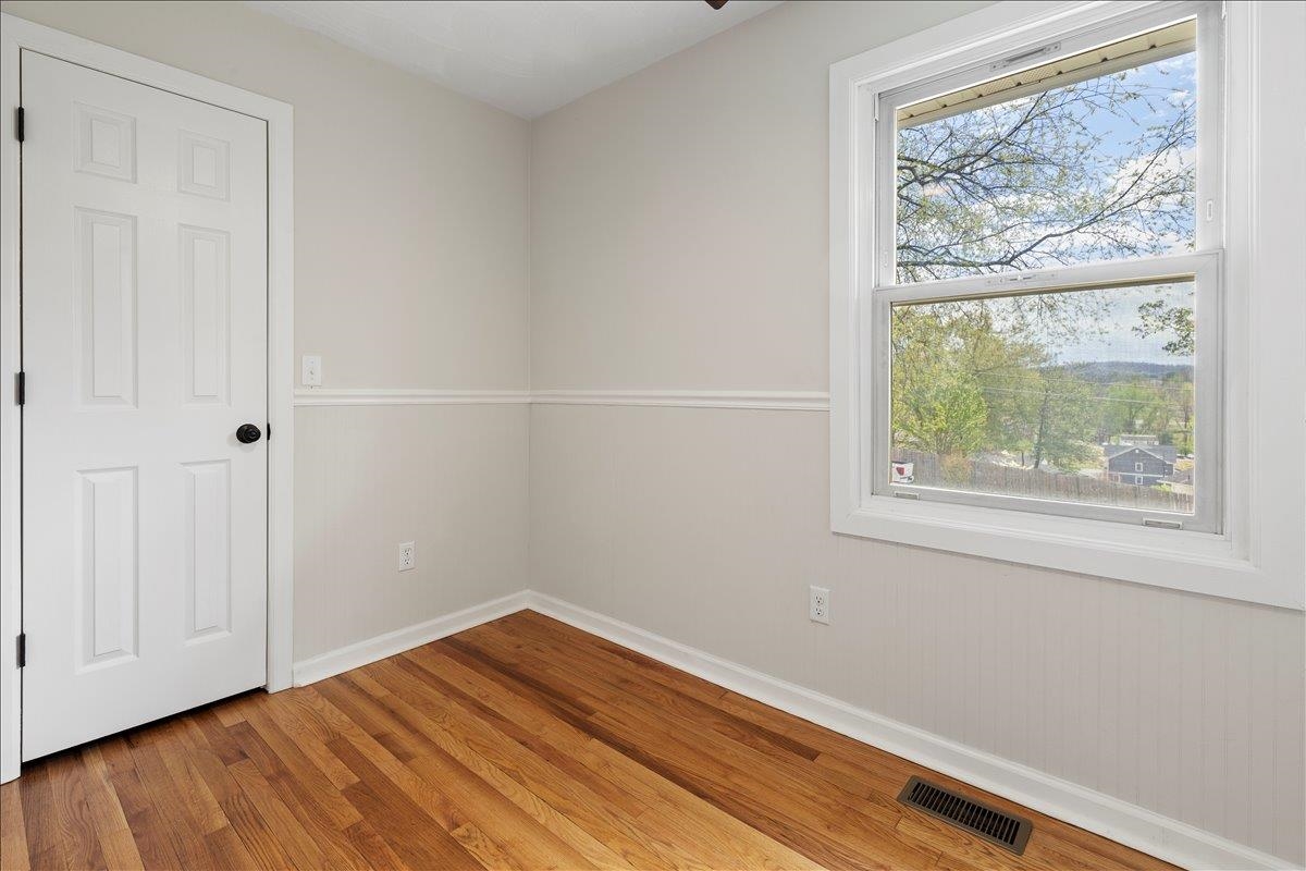 490 Sunnyside Lane NE Christiansburg VA 24073