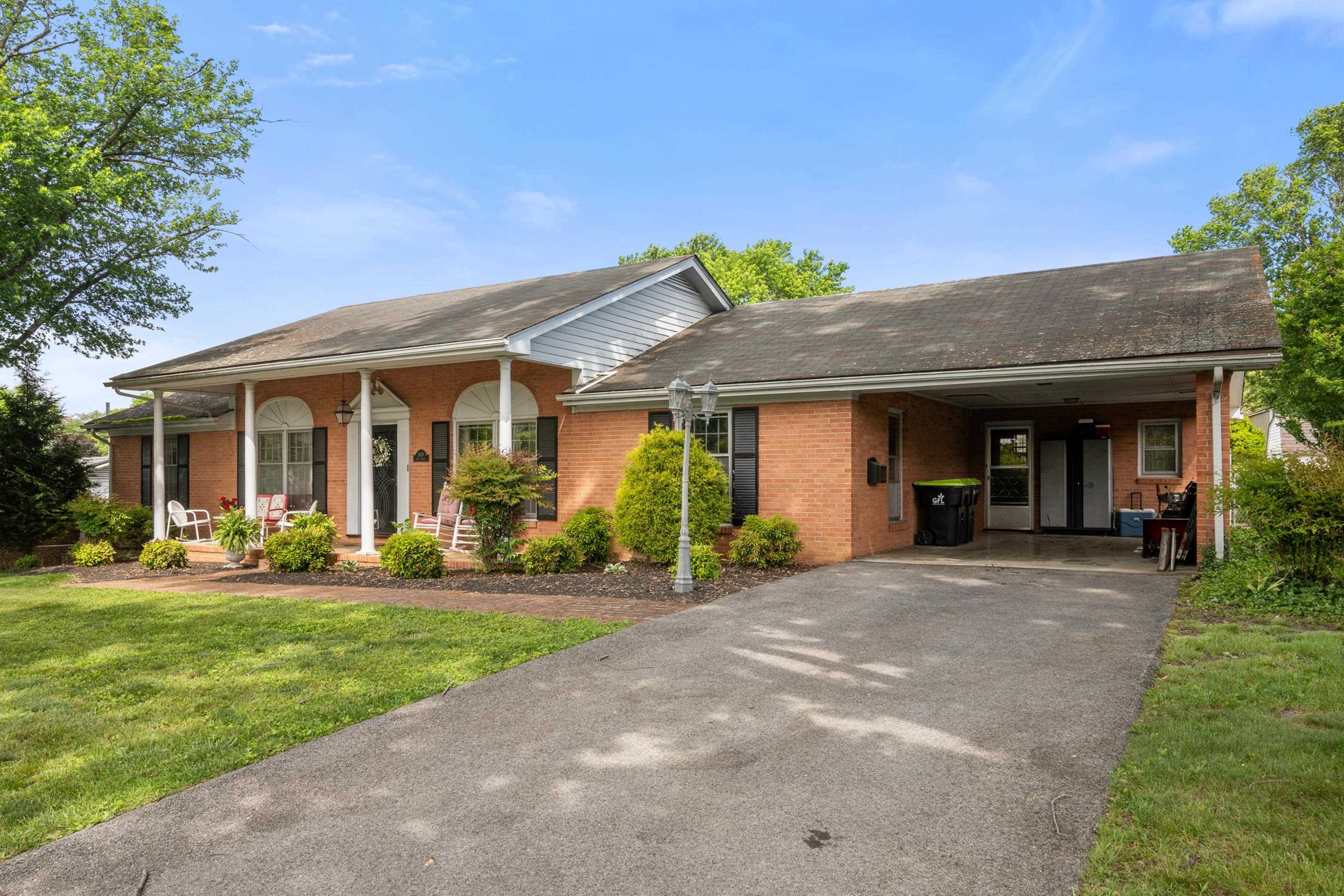 1409 Hix Street Pulaski VA 24301