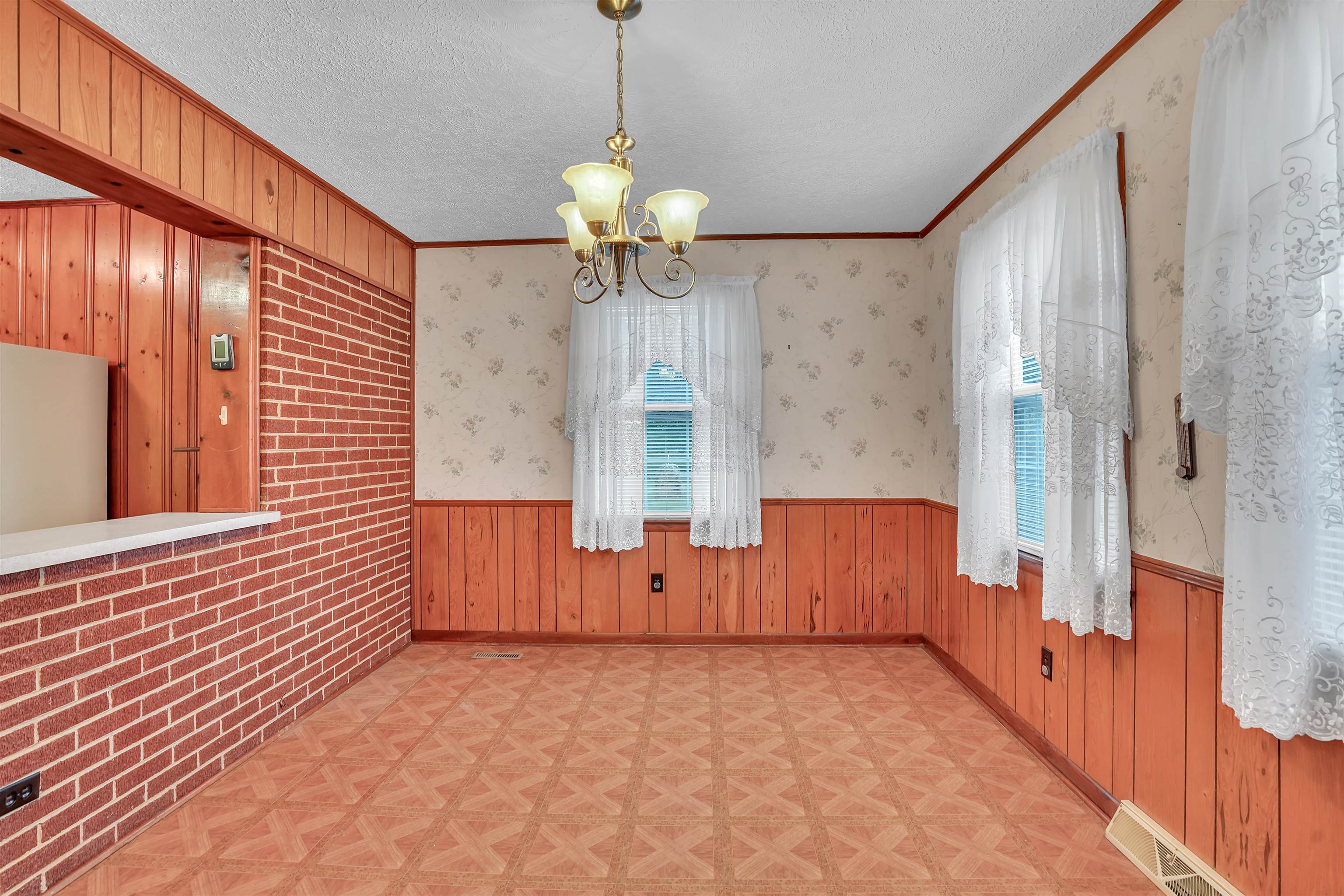 608 Cascade Drive Pembroke VA 24136