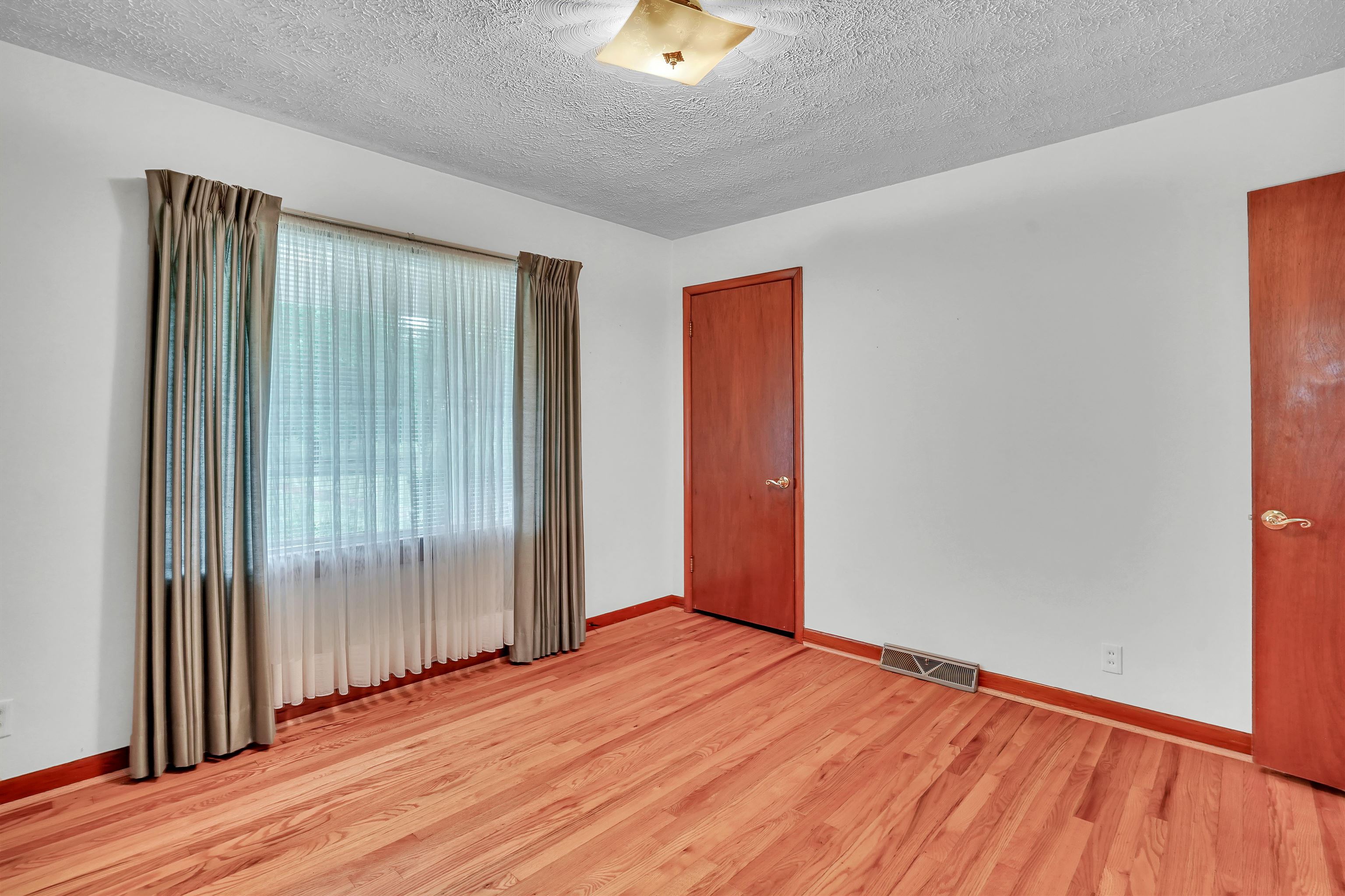 608 Cascade Drive Pembroke VA 24136