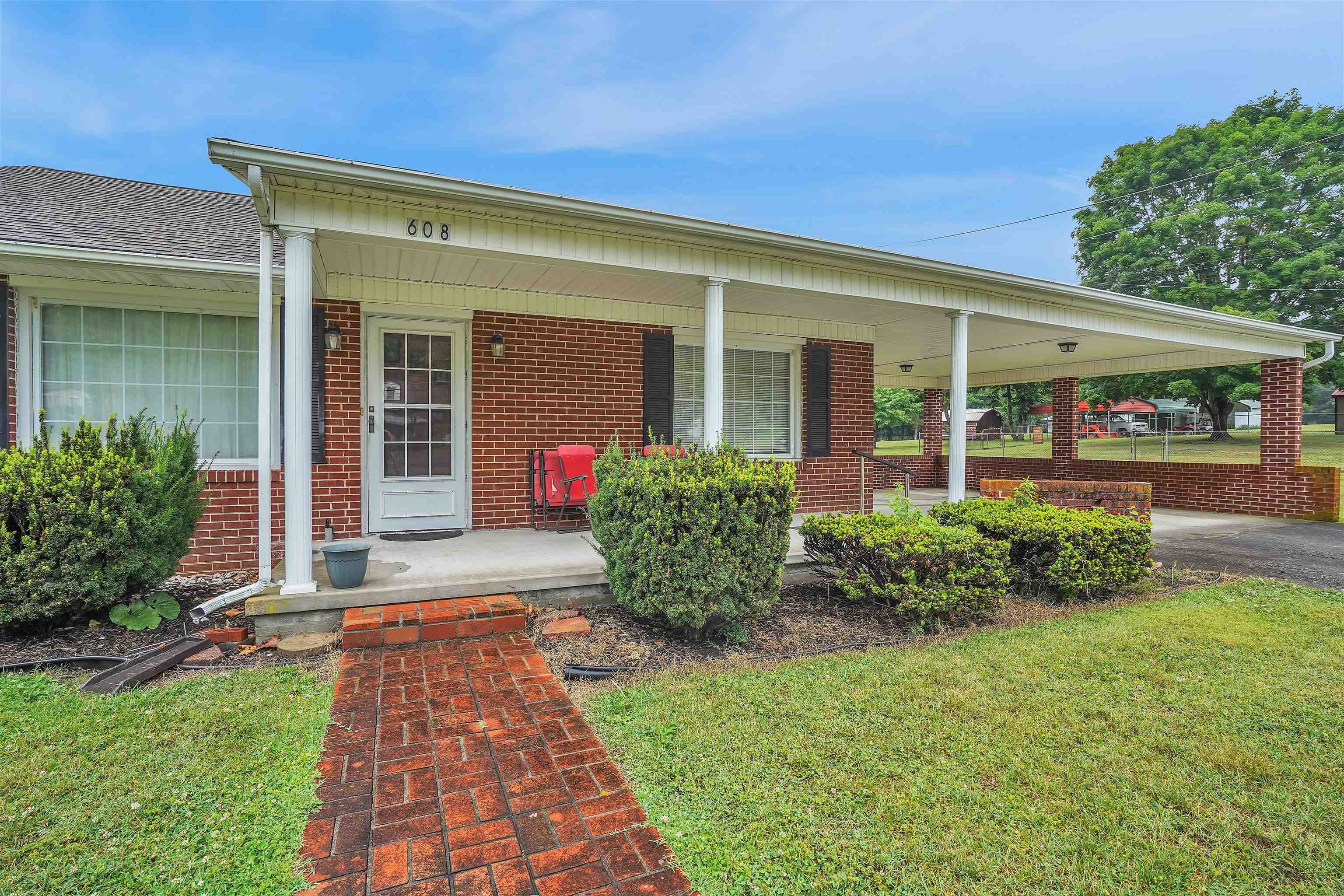 608 Cascade Drive Pembroke VA 24136