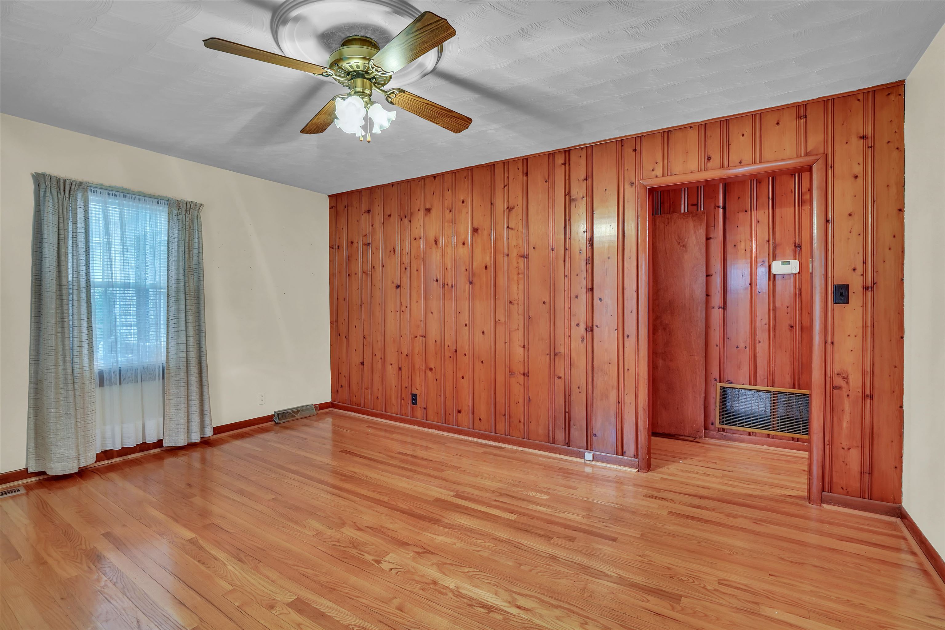 608 Cascade Drive Pembroke VA 24136