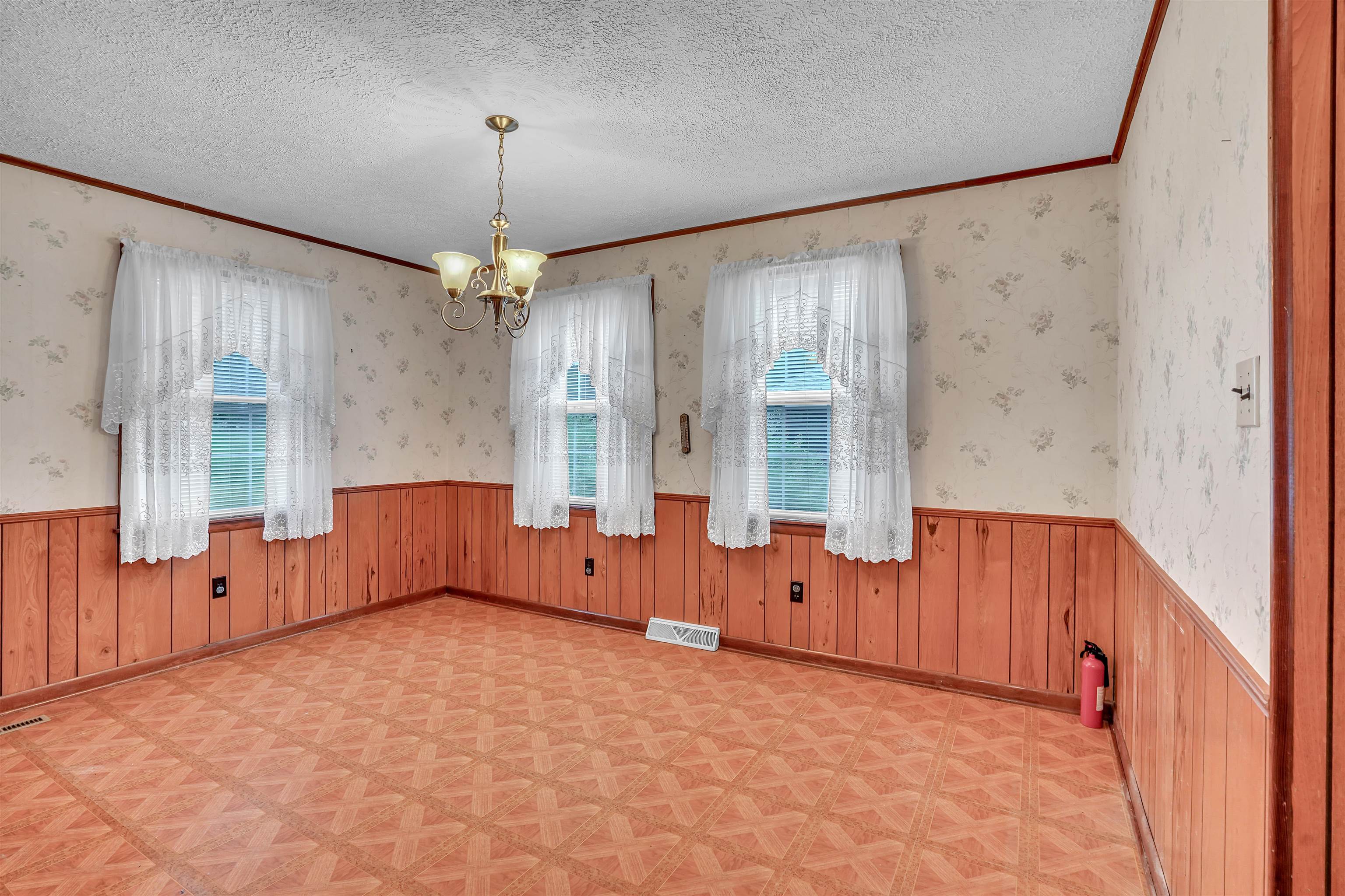 608 Cascade Drive Pembroke VA 24136