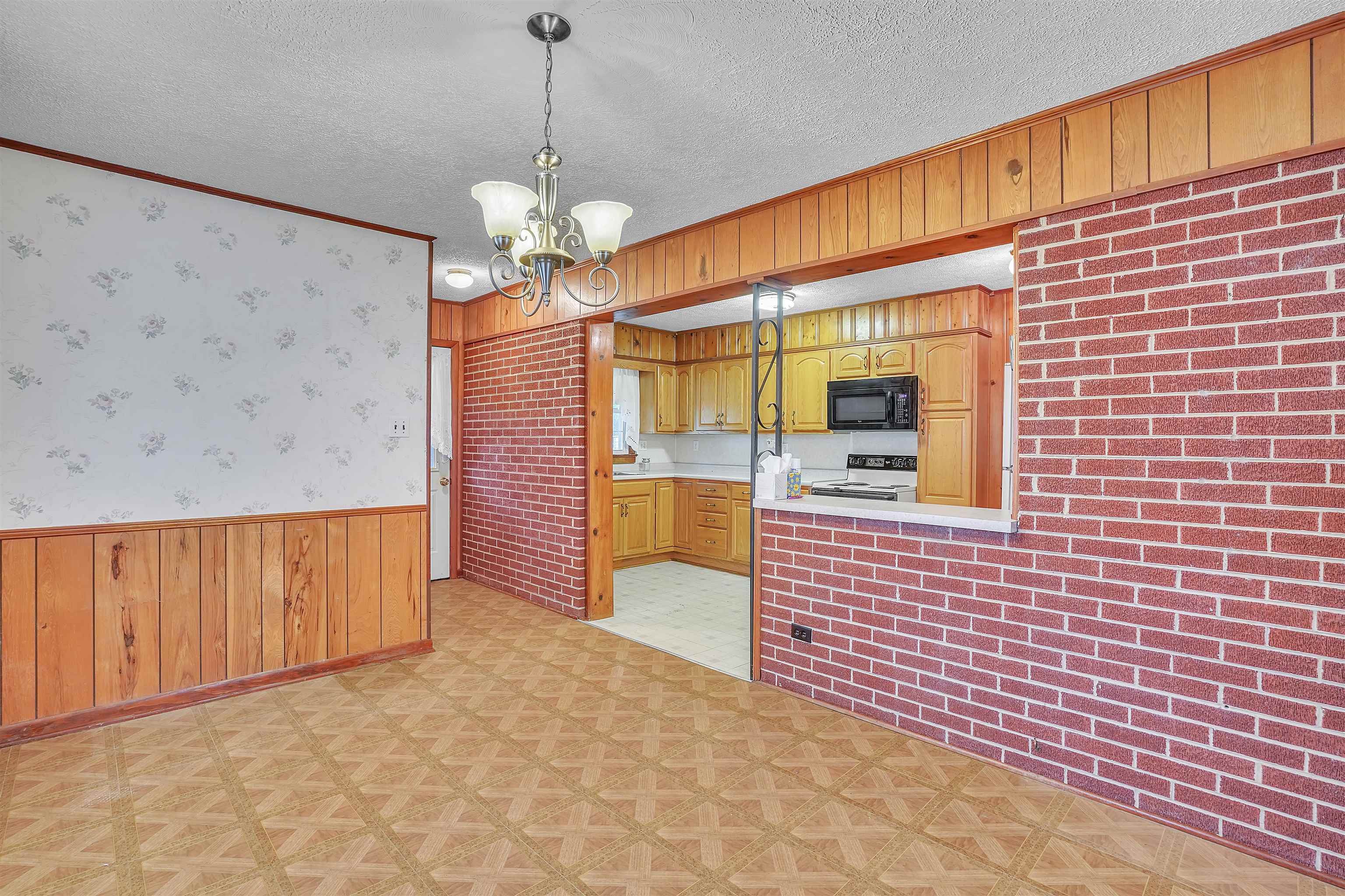 608 Cascade Drive Pembroke VA 24136