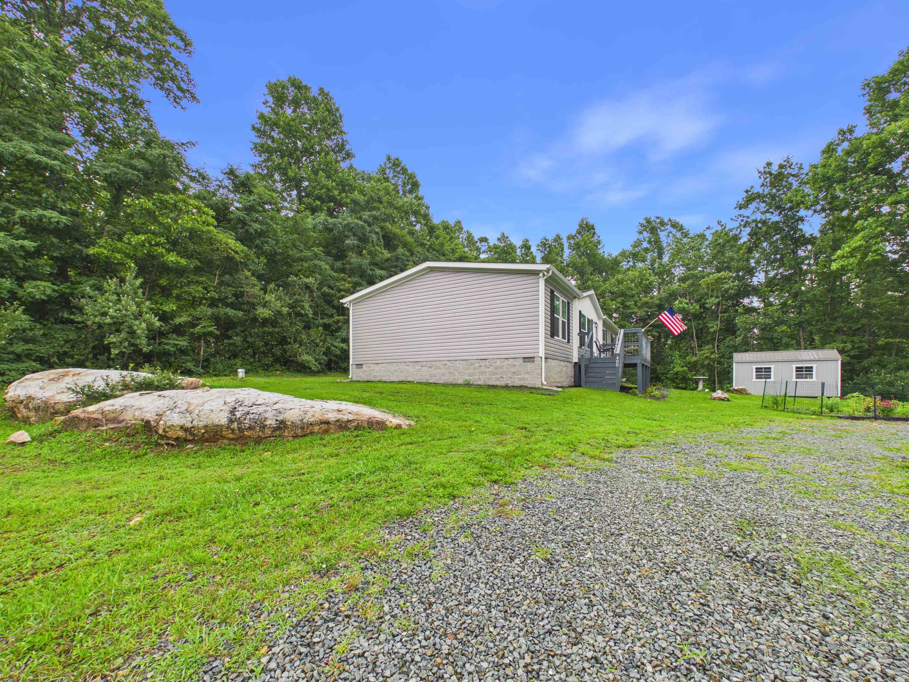 400 Ridge Oak Drive SE Copper Hill VA 24079