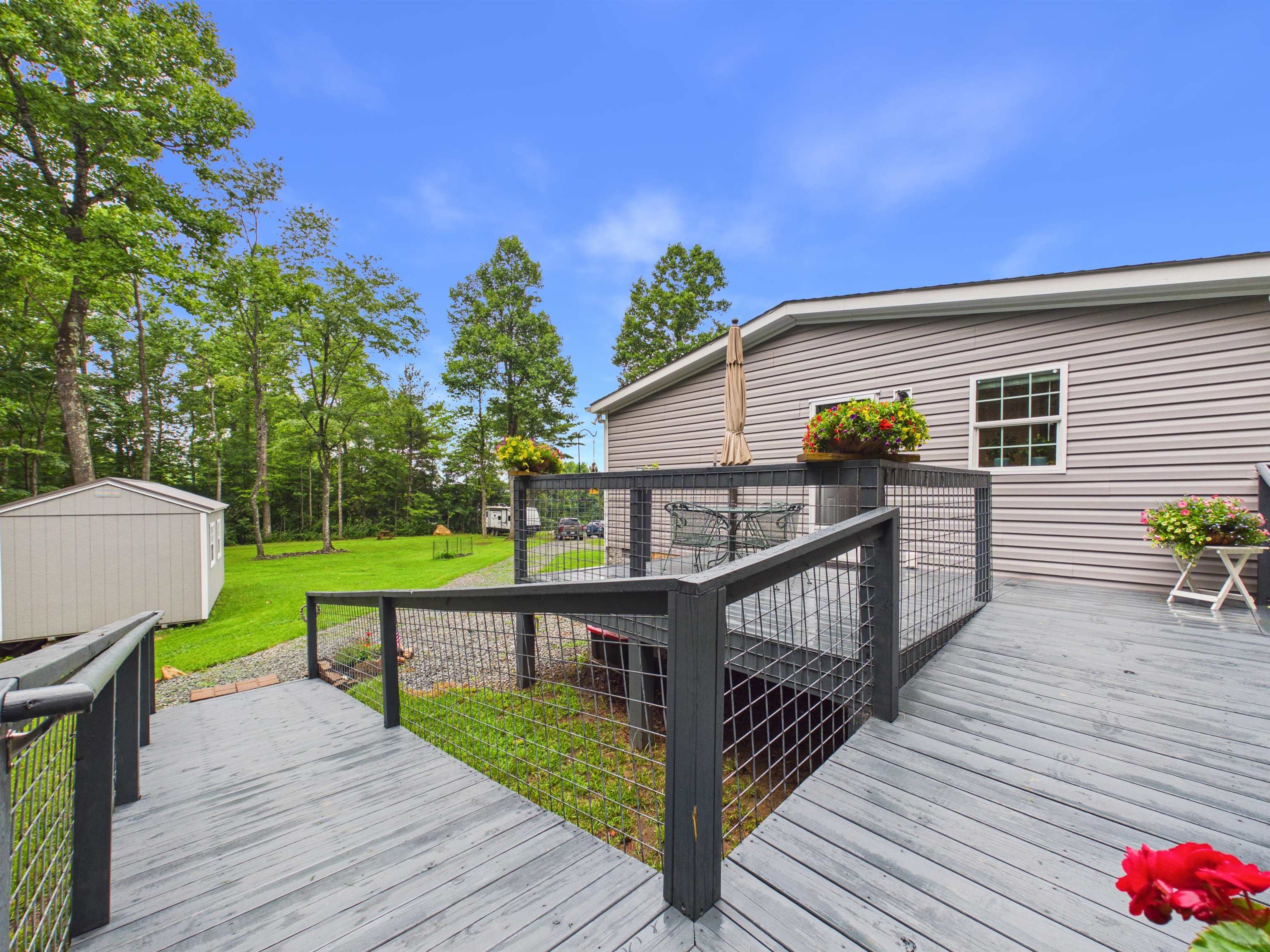 400 Ridge Oak Drive SE Copper Hill VA 24079