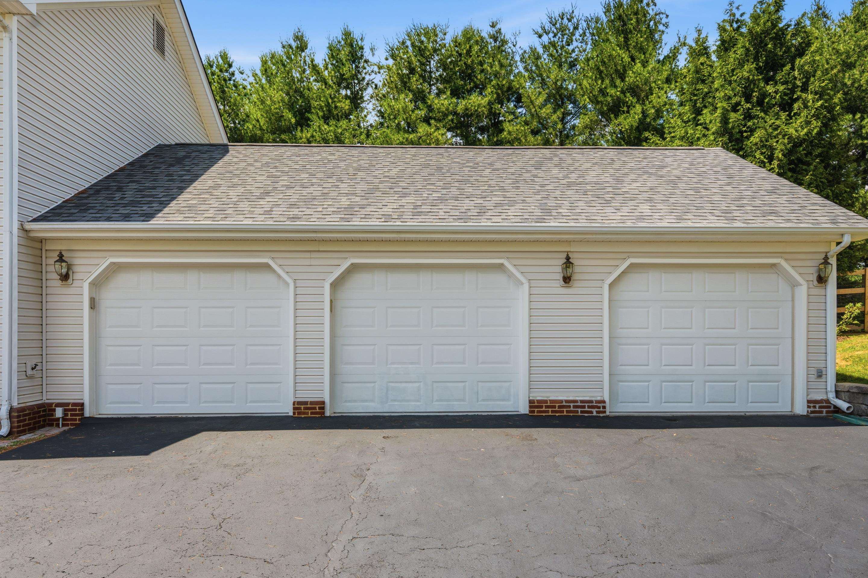 55 Sapphire Avenue Christiansburg VA 24073