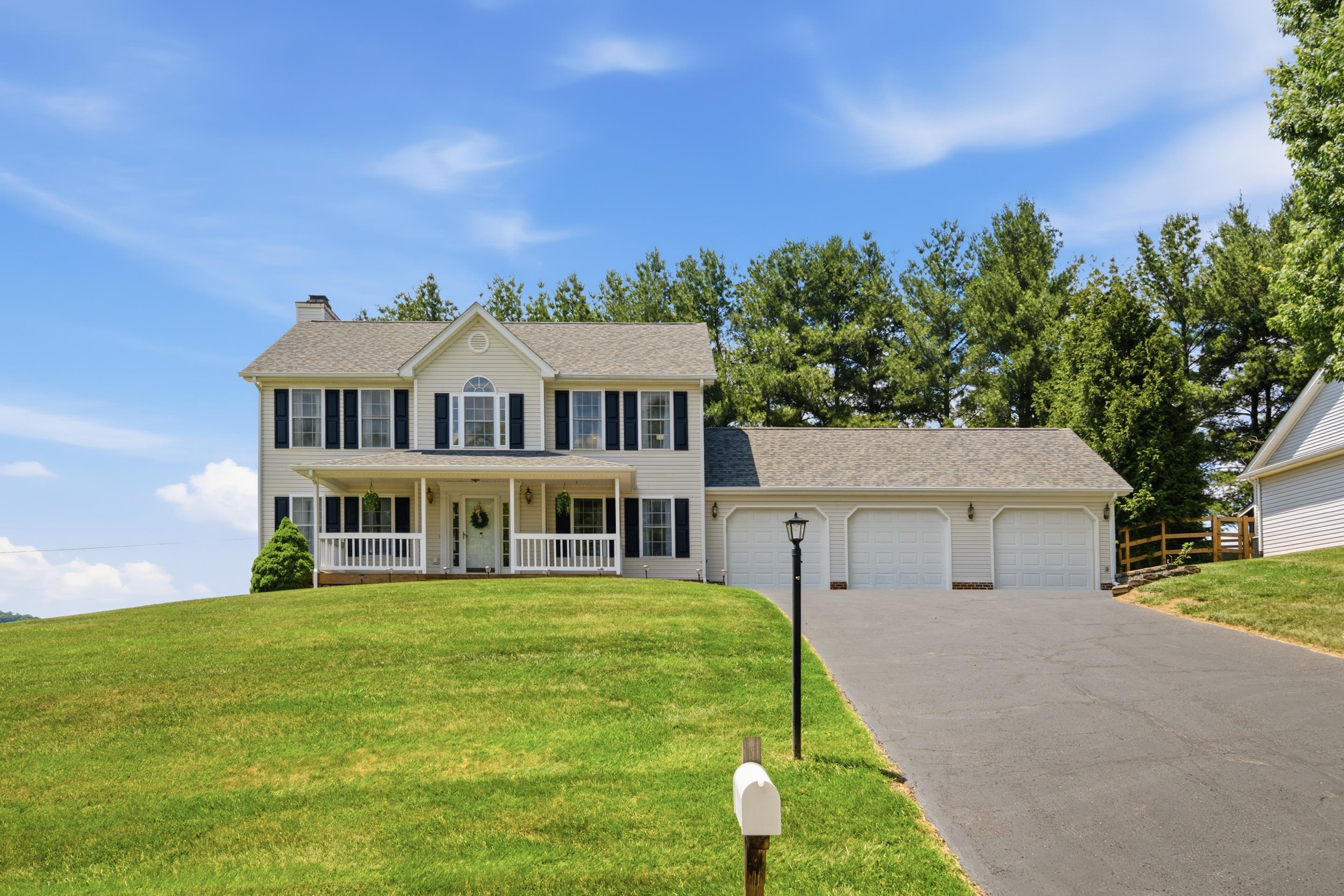 55 Sapphire Avenue Christiansburg VA 24073
