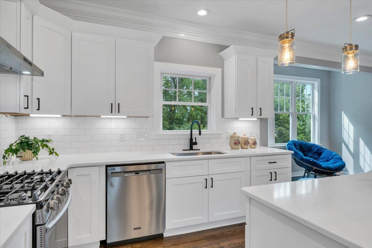 5882 Monet Drive Roanoke VA 24018