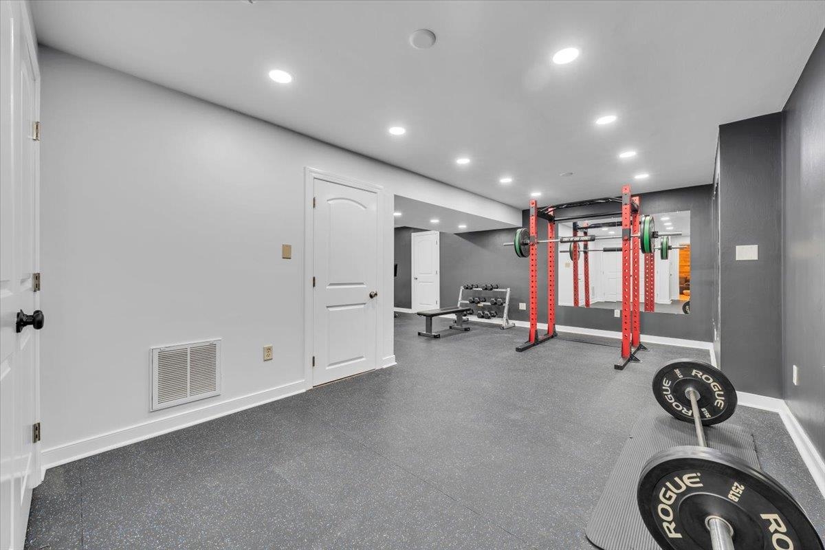 5882 Monet Drive Roanoke VA 24018