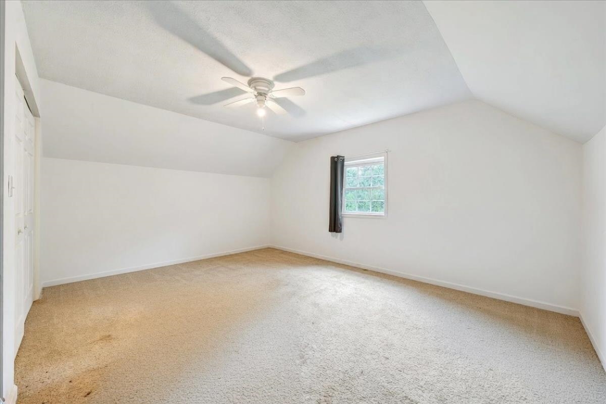 112 Shawsville Pike NE Check VA 24072