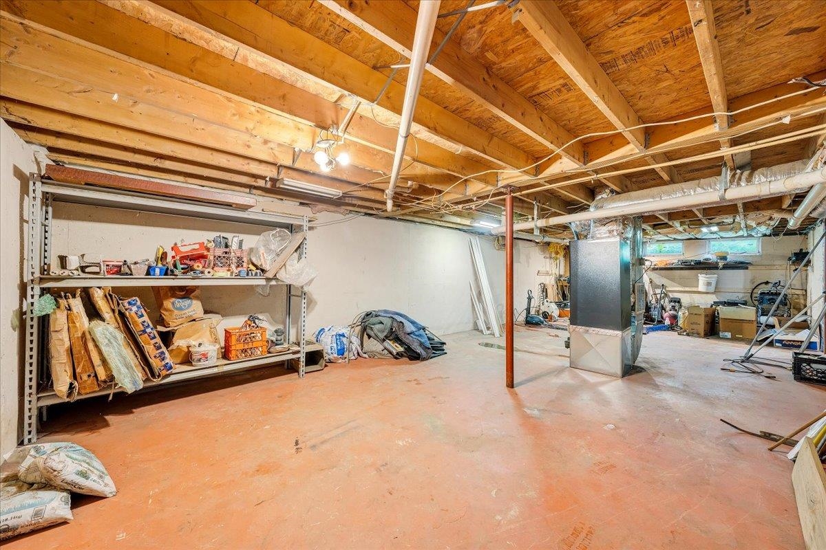 112 Shawsville Pike NE Check VA 24072
