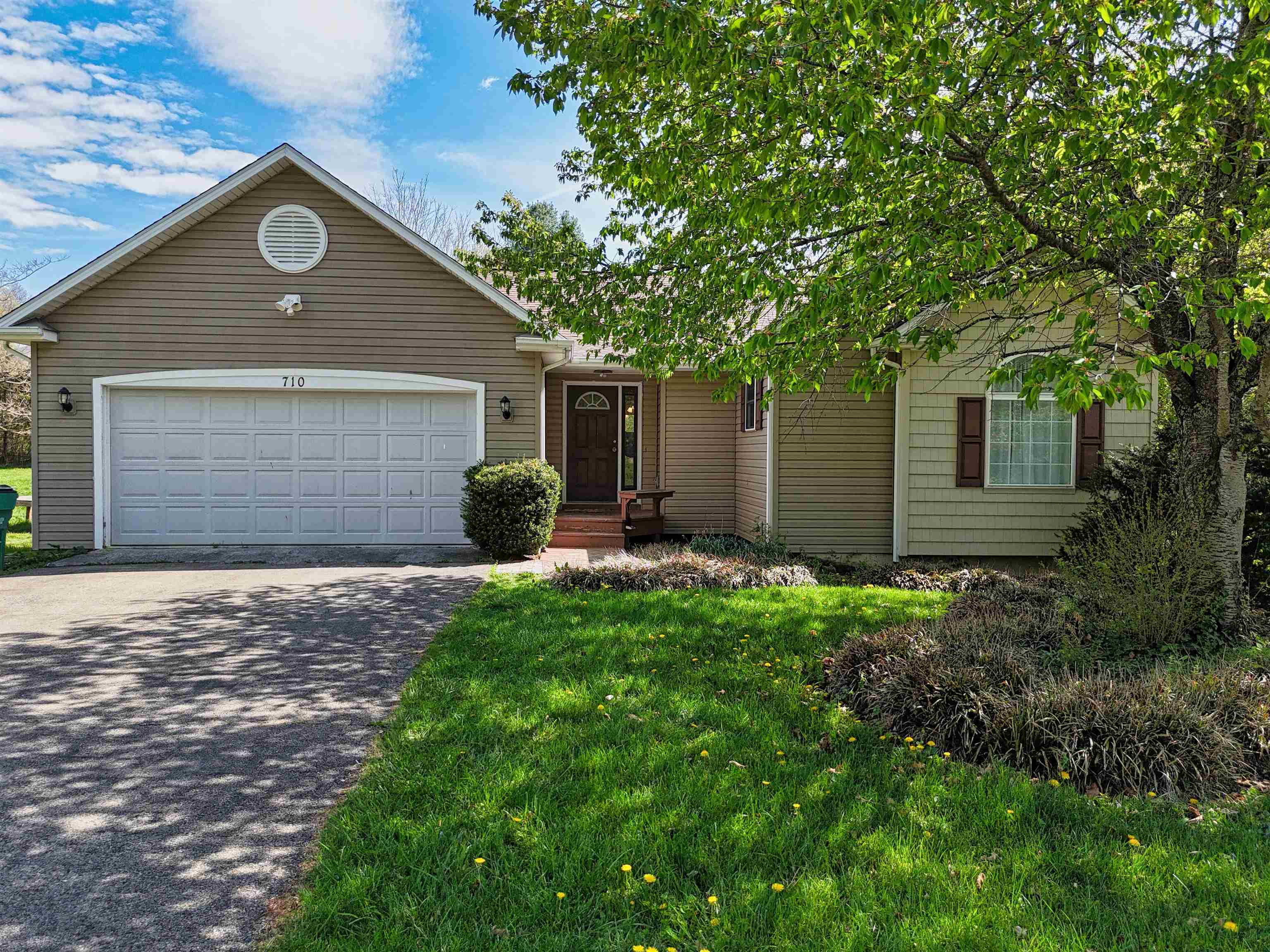710 Mcbryde Drive Blacksburg VA 24060