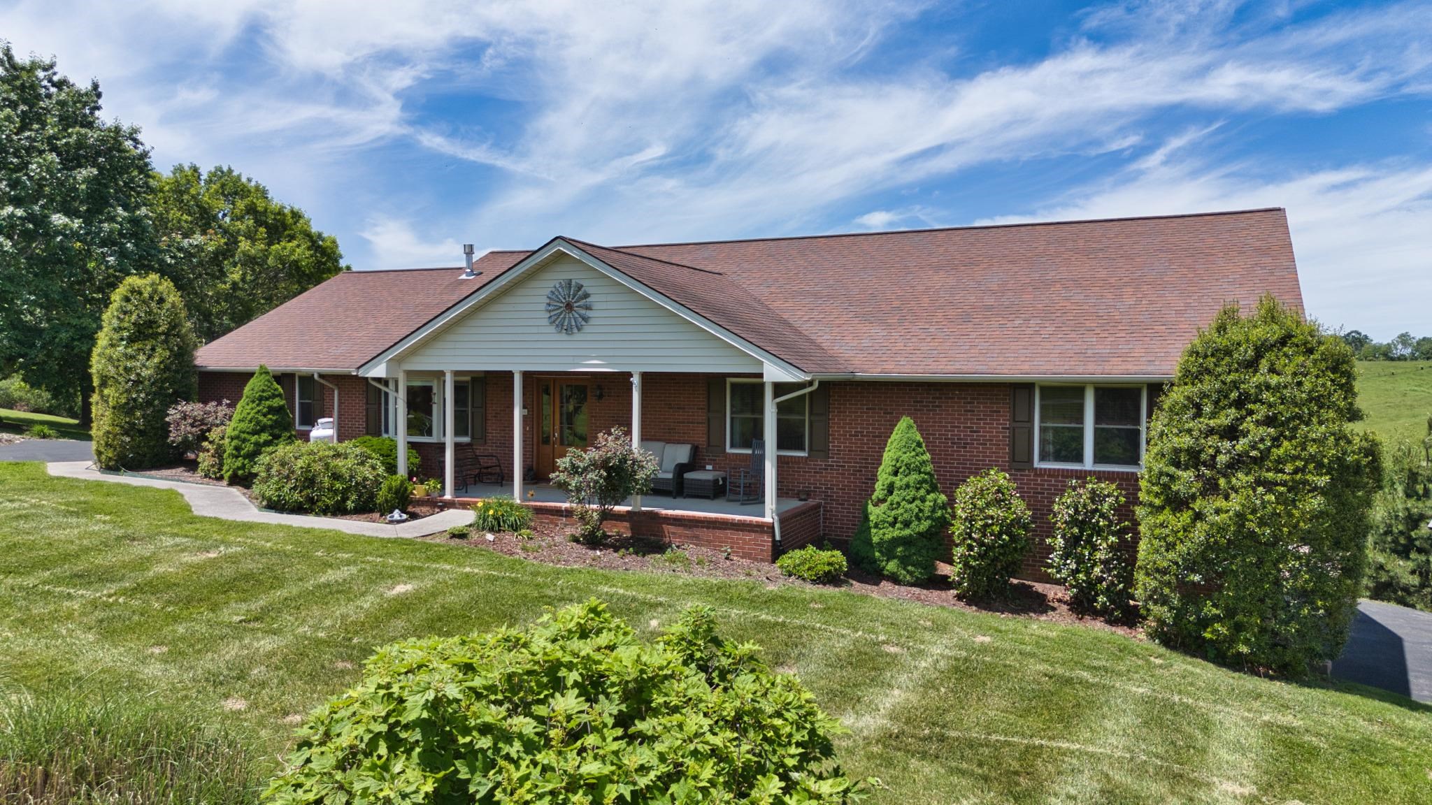 2705 Christiana Court Christiansburg VA 24073