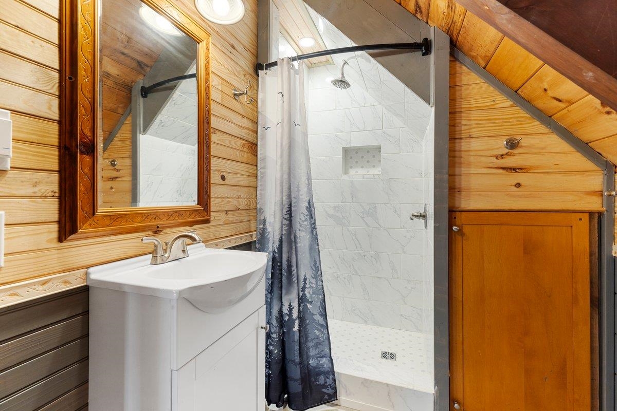 574 Bear Hollow Trail New Castle VA 24127