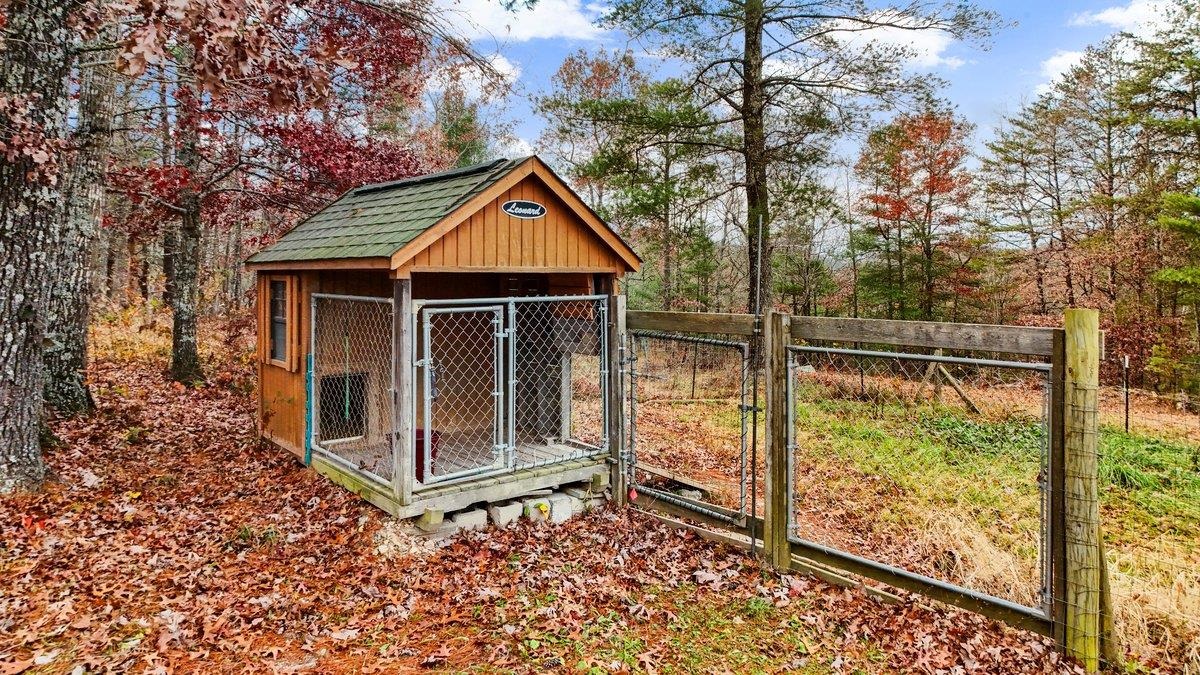 574 Bear Hollow Trail New Castle VA 24127