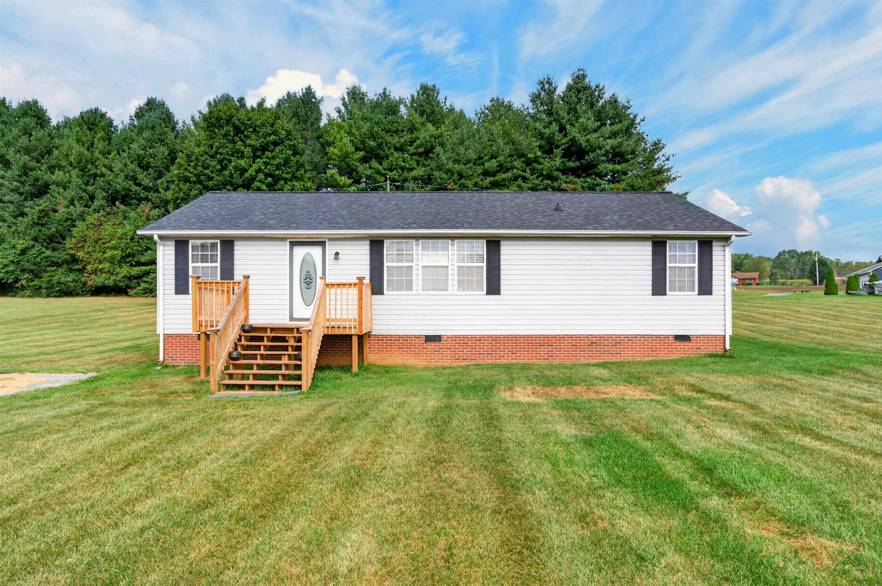 5096 Thornspring Road Pulaski VA 24301