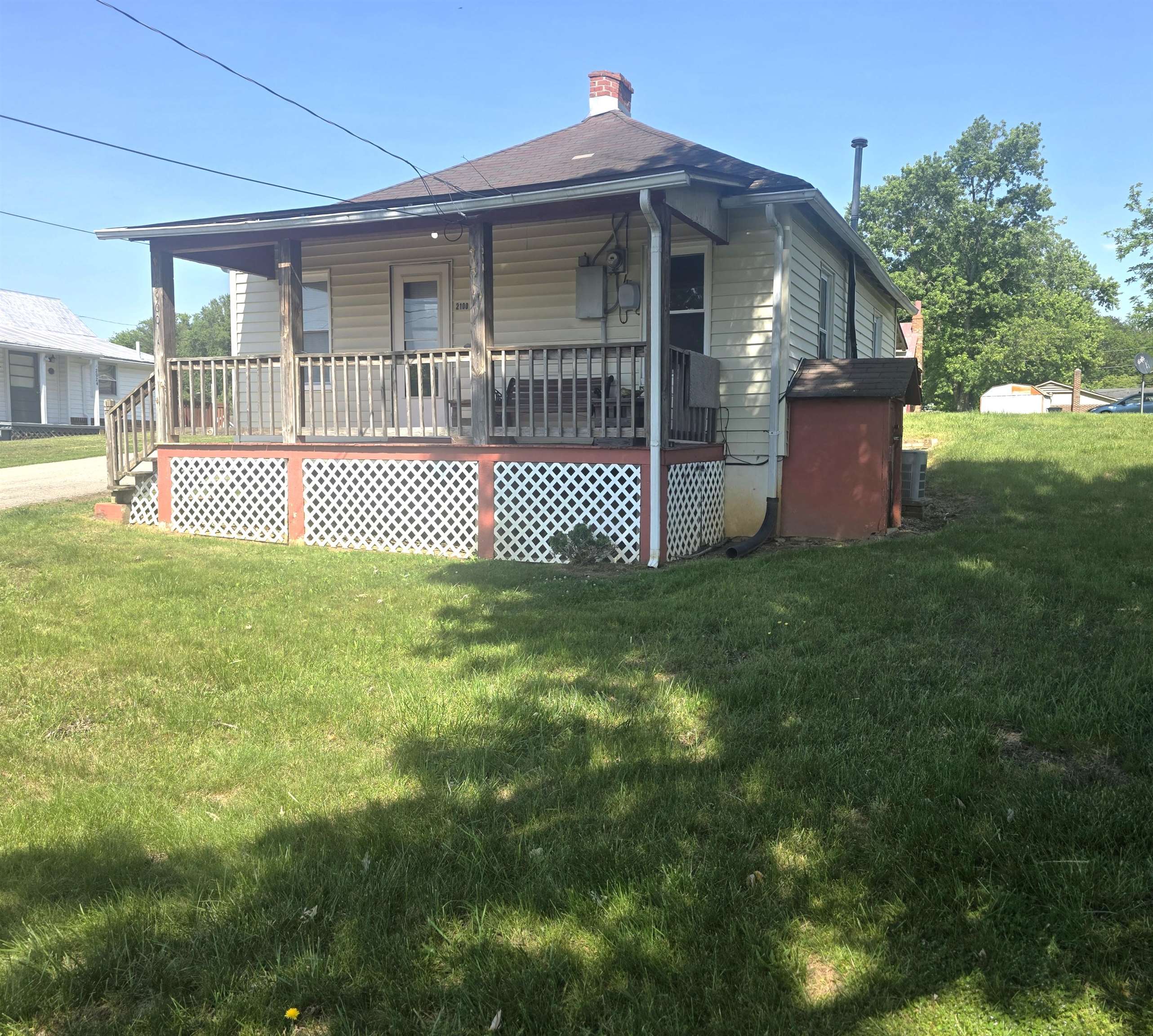 2100 Second Street Radford VA 24141