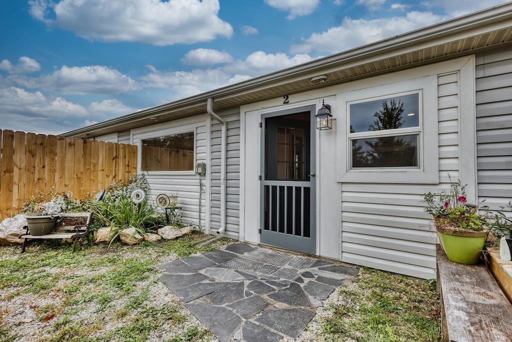 1011 Wilson Cemetery Road Check VA 24072