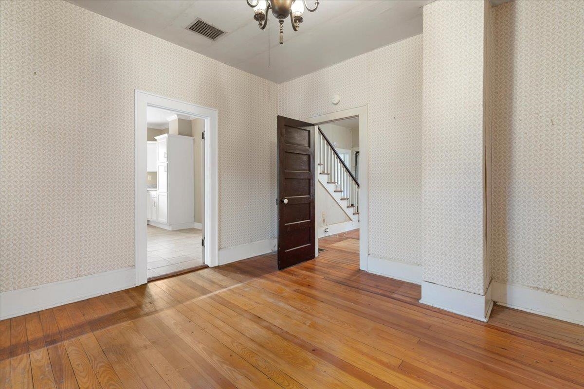 804 Wolf Street Narrows VA 24124