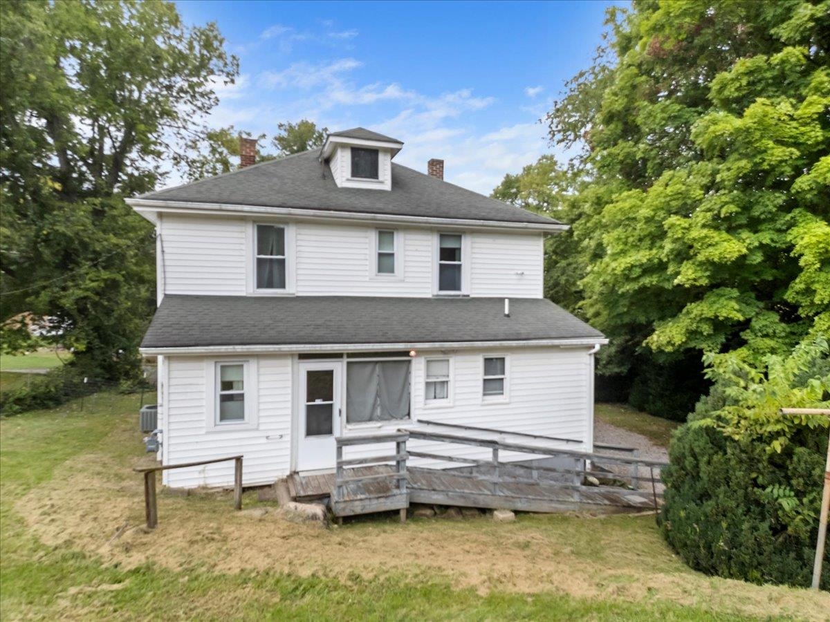 804 Wolf Street Narrows VA 24124