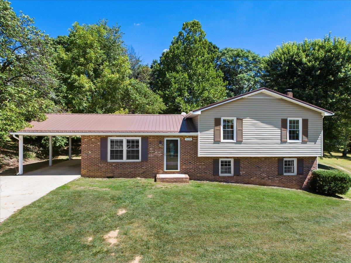 5330 Cougar Circle Dublin VA 24084