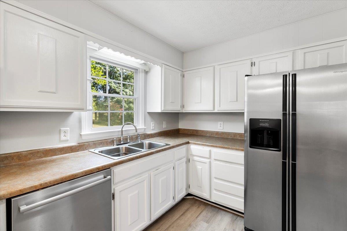 5330 Cougar Circle Dublin VA 24084