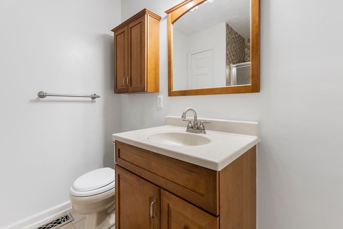 5330 Cougar Circle Dublin VA 24084