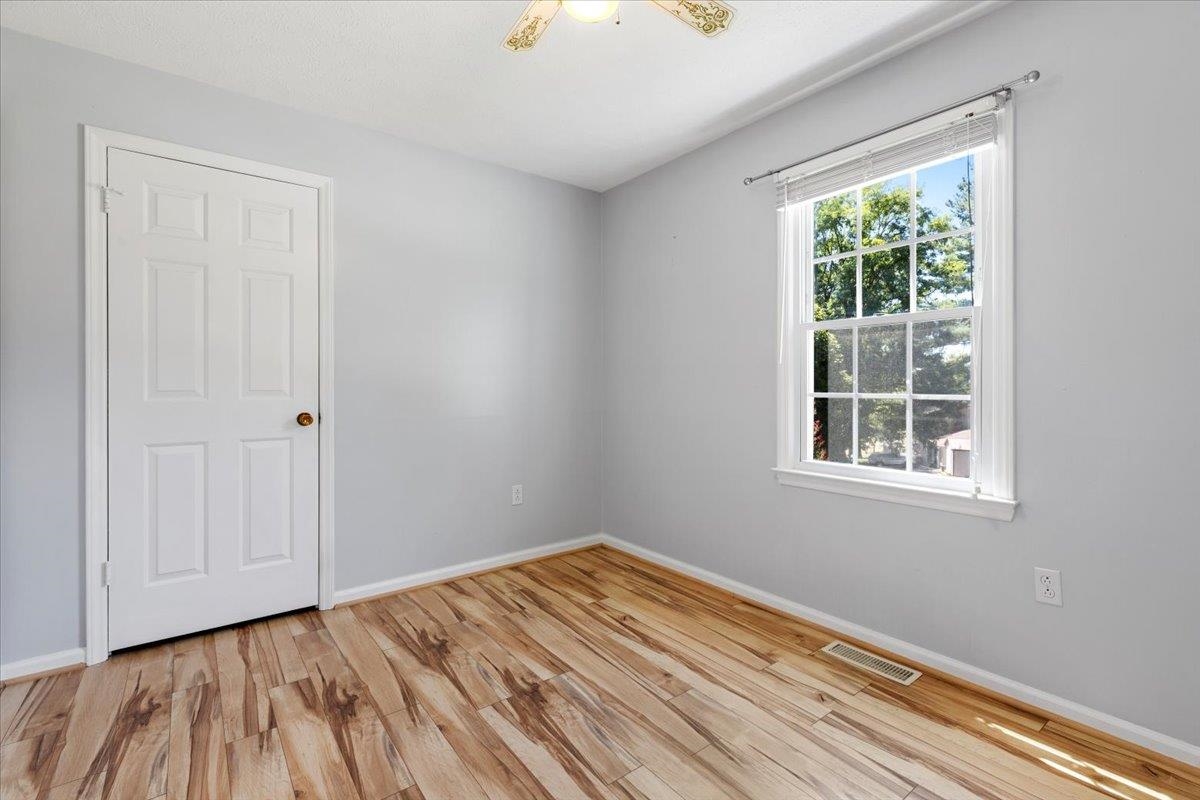 5330 Cougar Circle Dublin VA 24084