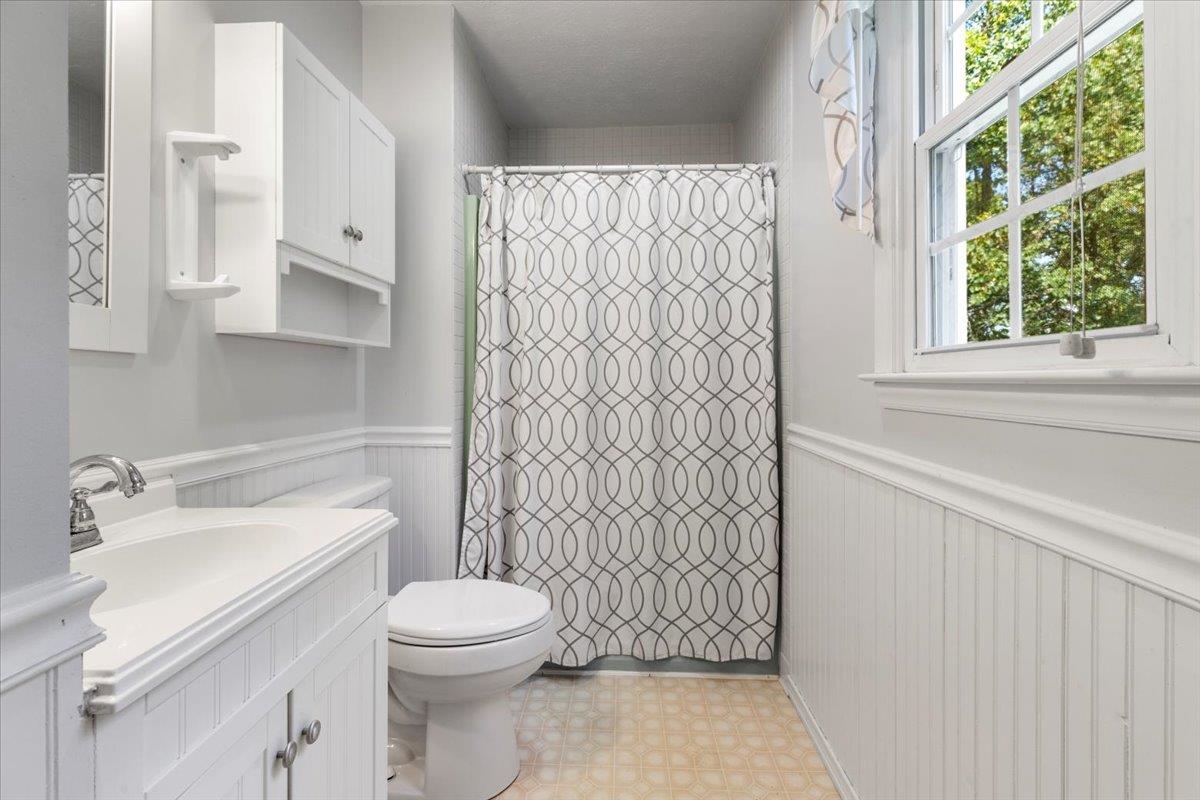 5330 Cougar Circle Dublin VA 24084