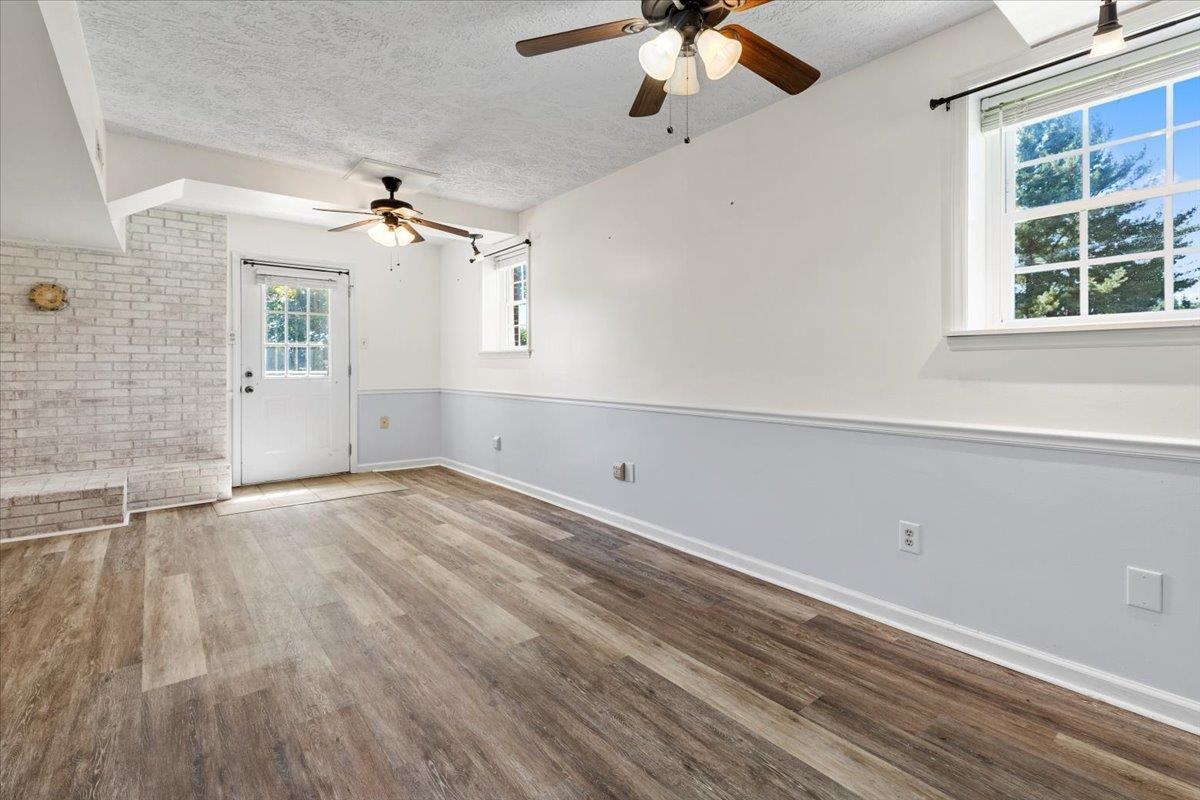 5330 Cougar Circle Dublin VA 24084