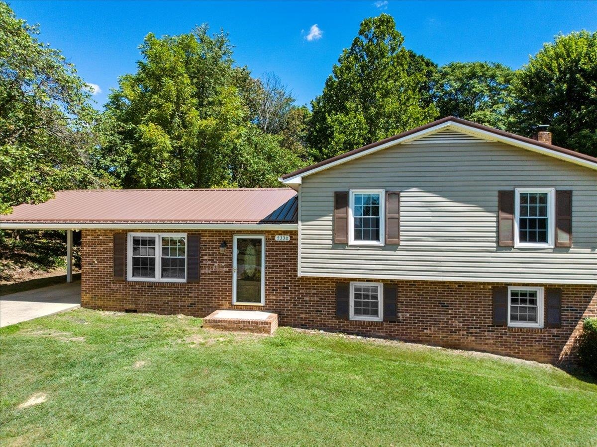 5330 Cougar Circle Dublin VA 24084