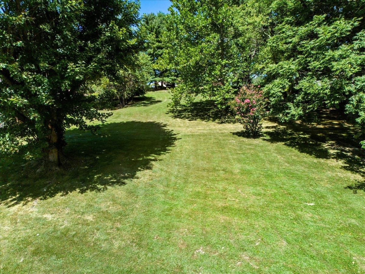 5330 Cougar Circle Dublin VA 24084