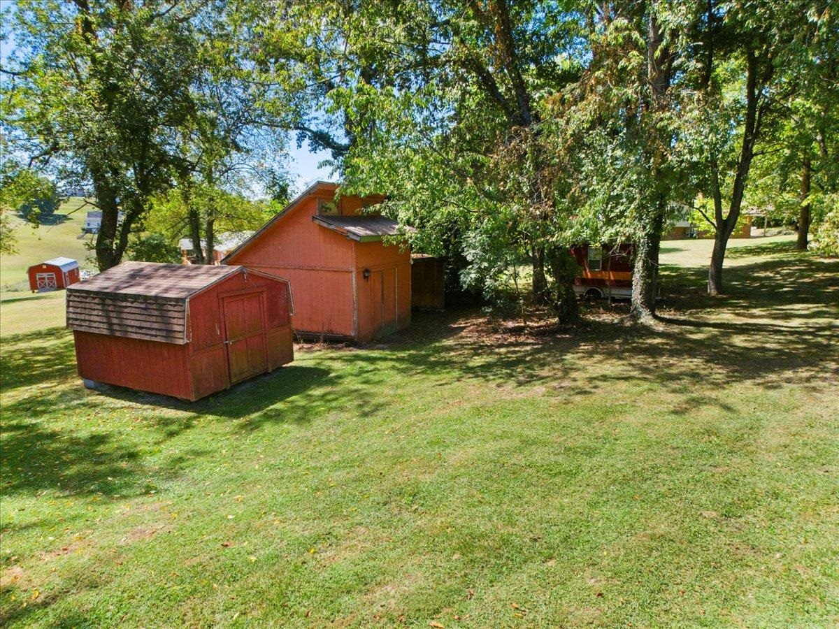 5330 Cougar Circle Dublin VA 24084