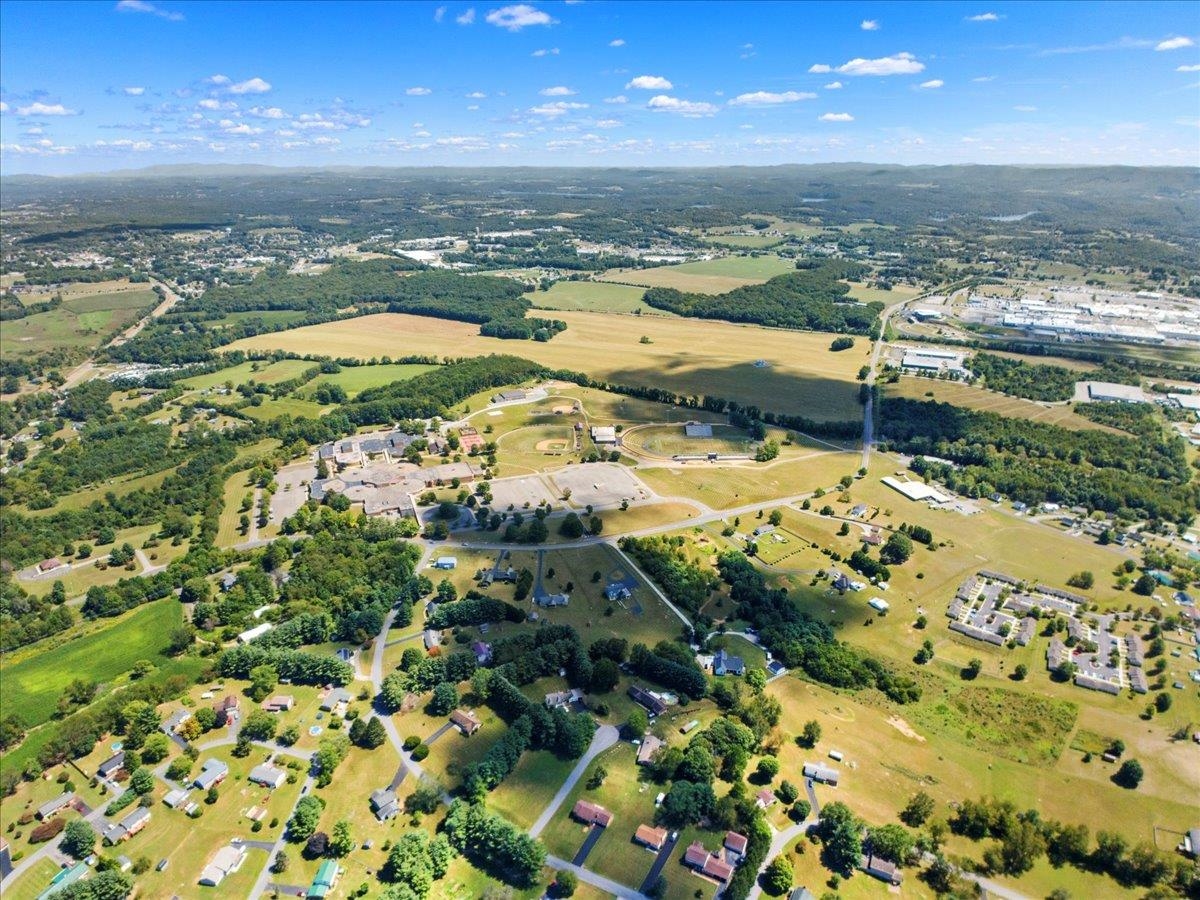 5330 Cougar Circle Dublin VA 24084