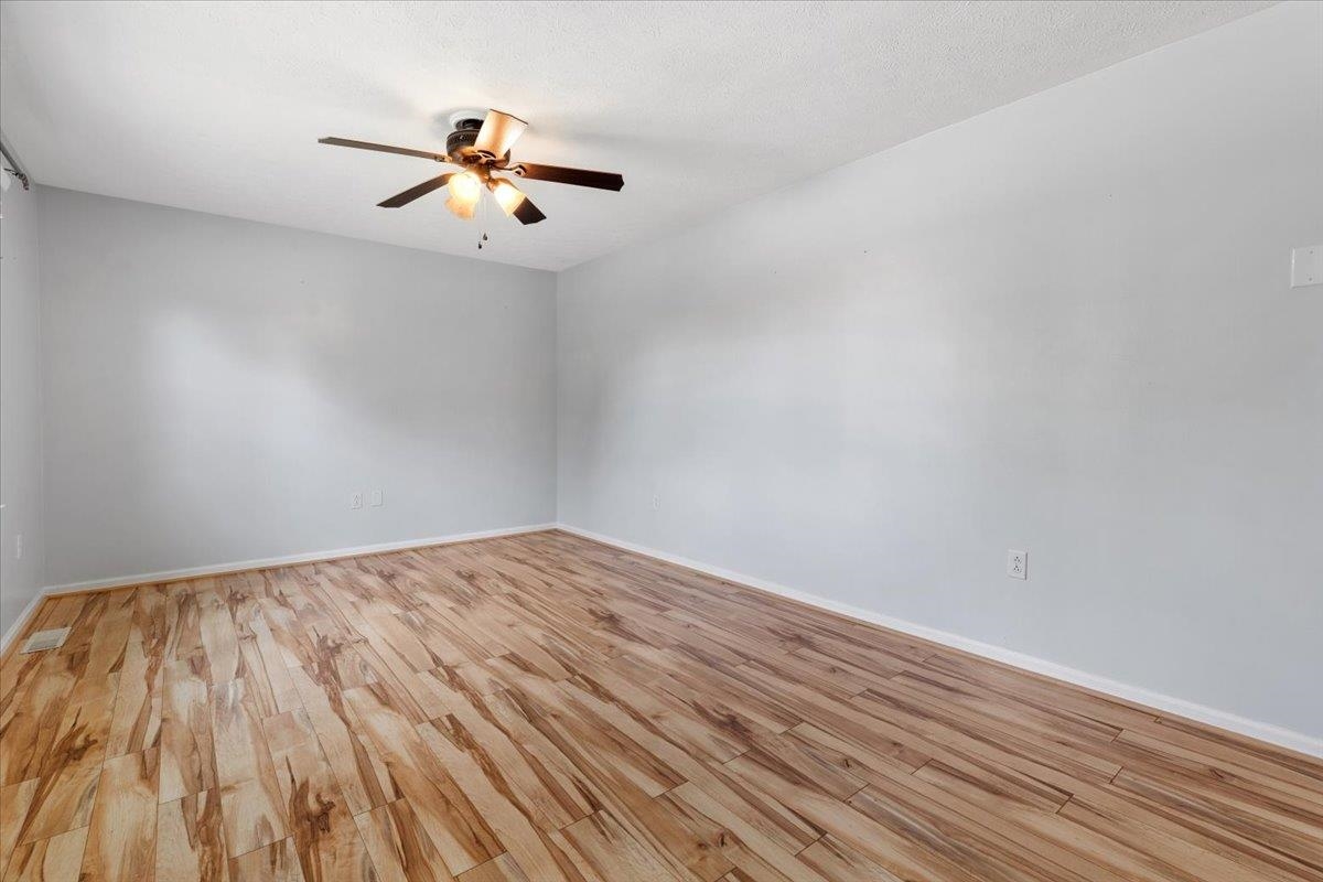 5330 Cougar Circle Dublin VA 24084