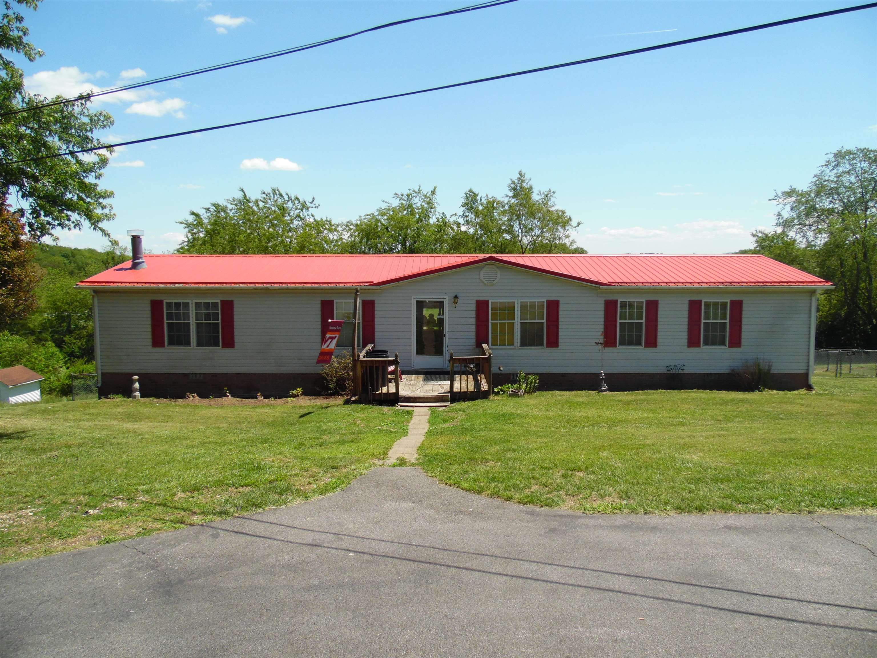 5544 Highland Road Dublin VA 24084