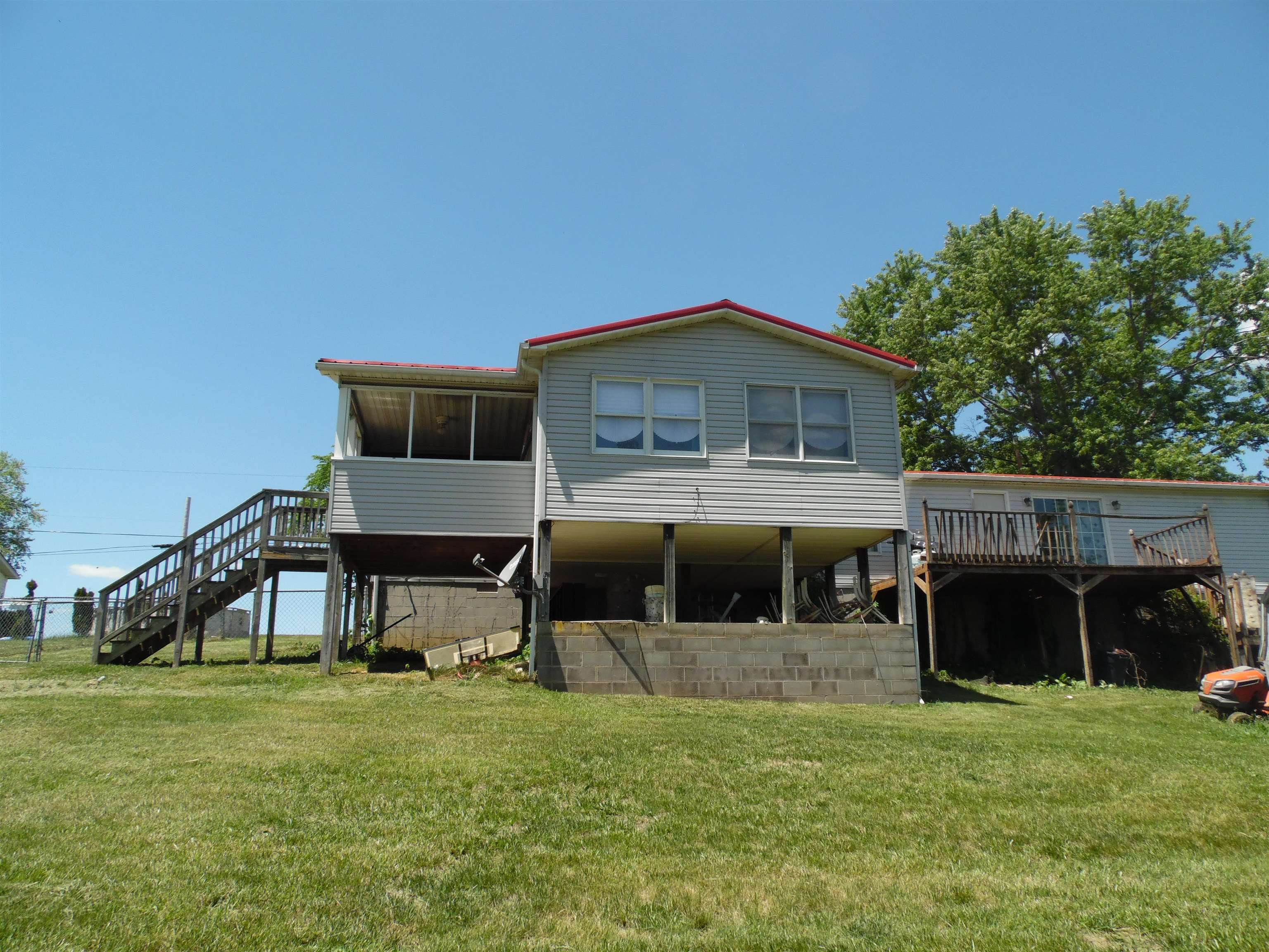 5544 Highland Road Dublin VA 24084