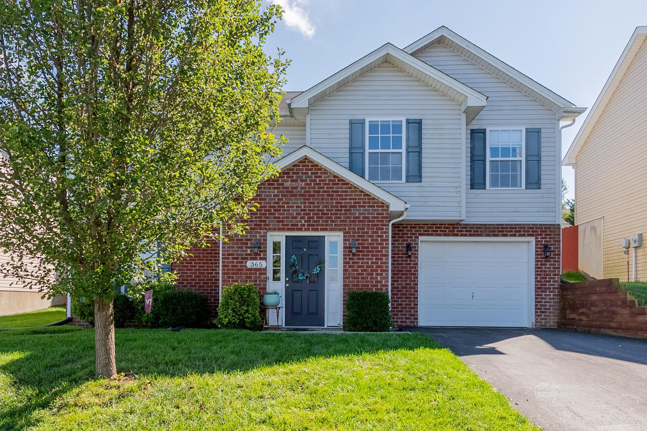 365 Chelsea Loop Christiansburg VA 24073