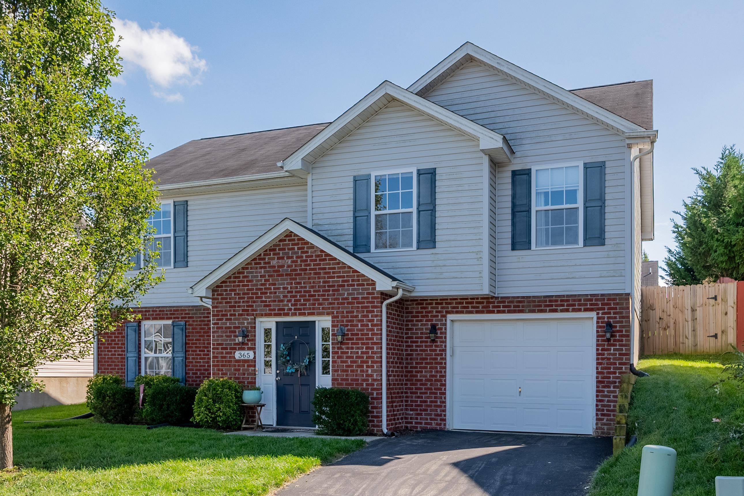 365 Chelsea Loop Christiansburg VA 24073