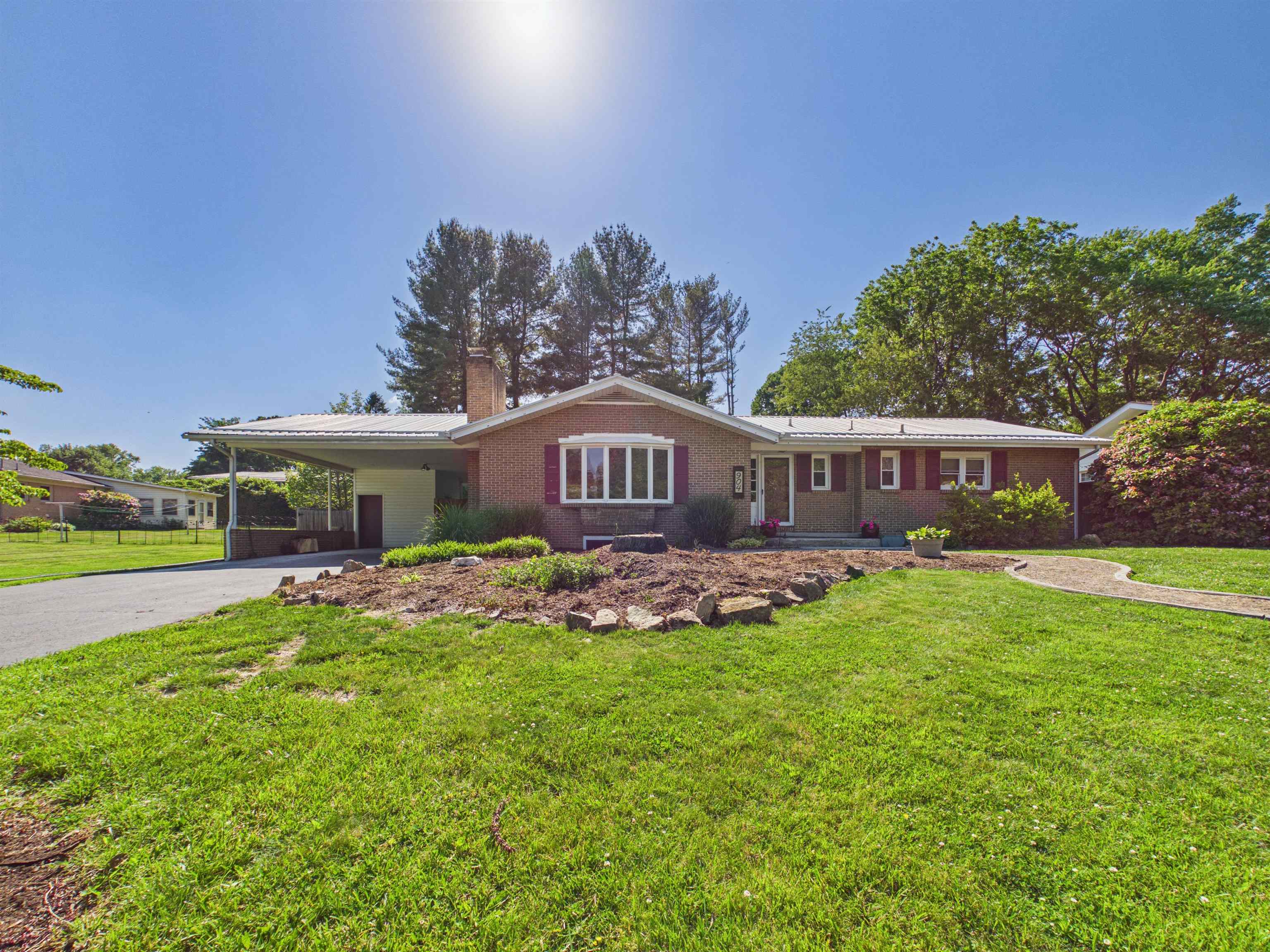 904 Buchannan Drive Blacksburg VA 24060