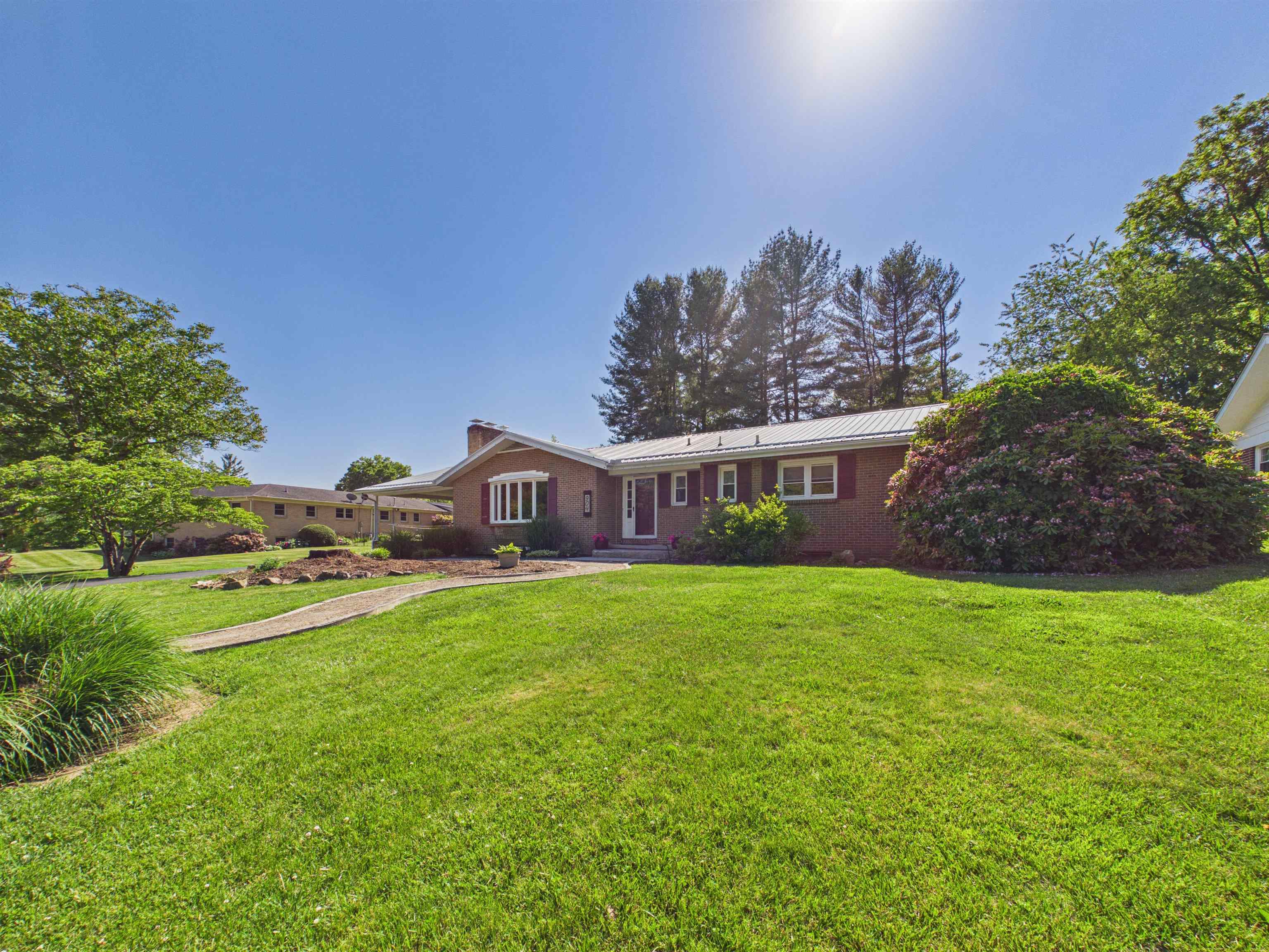 904 Buchannan Drive Blacksburg VA 24060