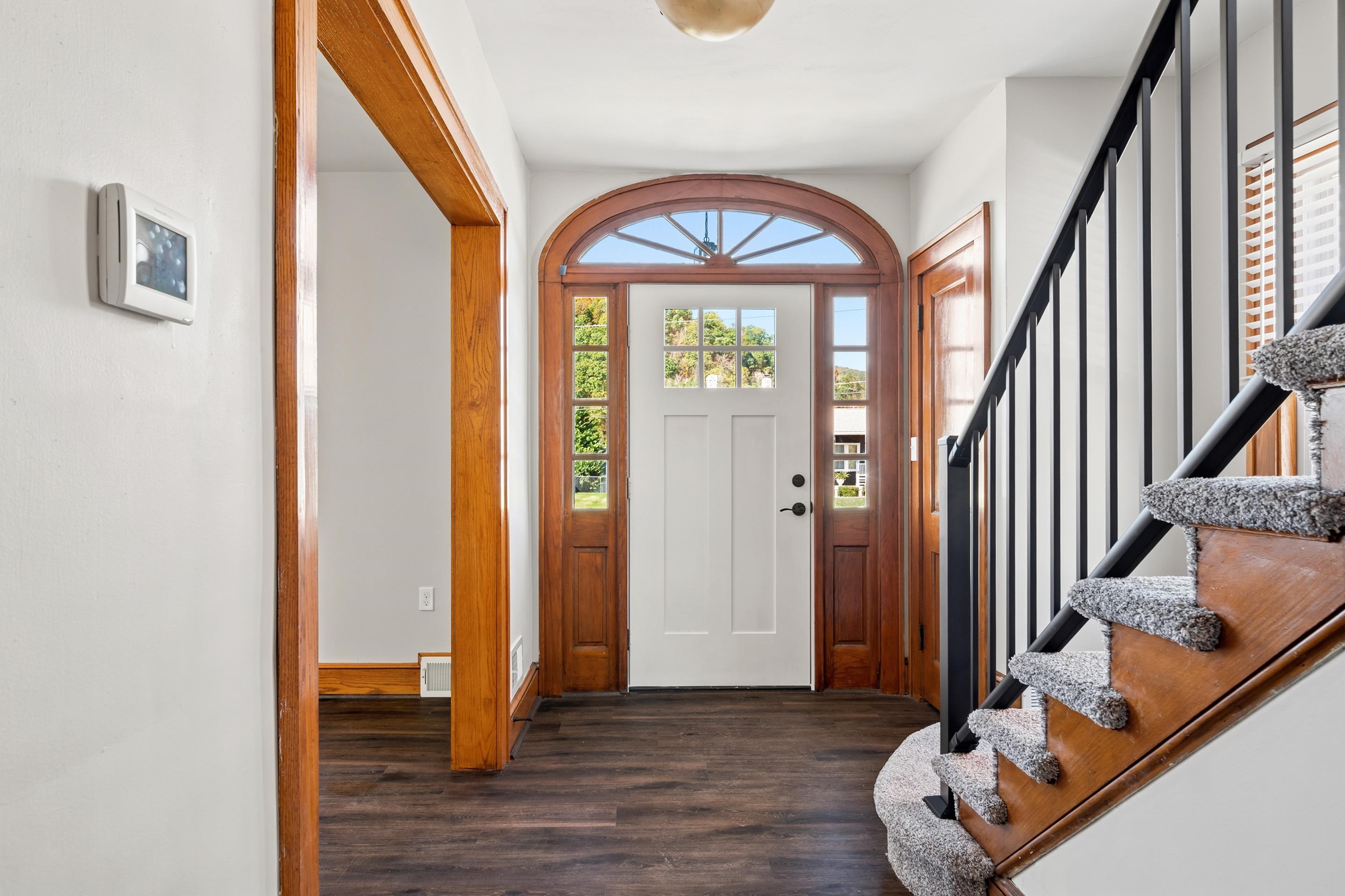 506 Wolf Street Narrows VA 24124