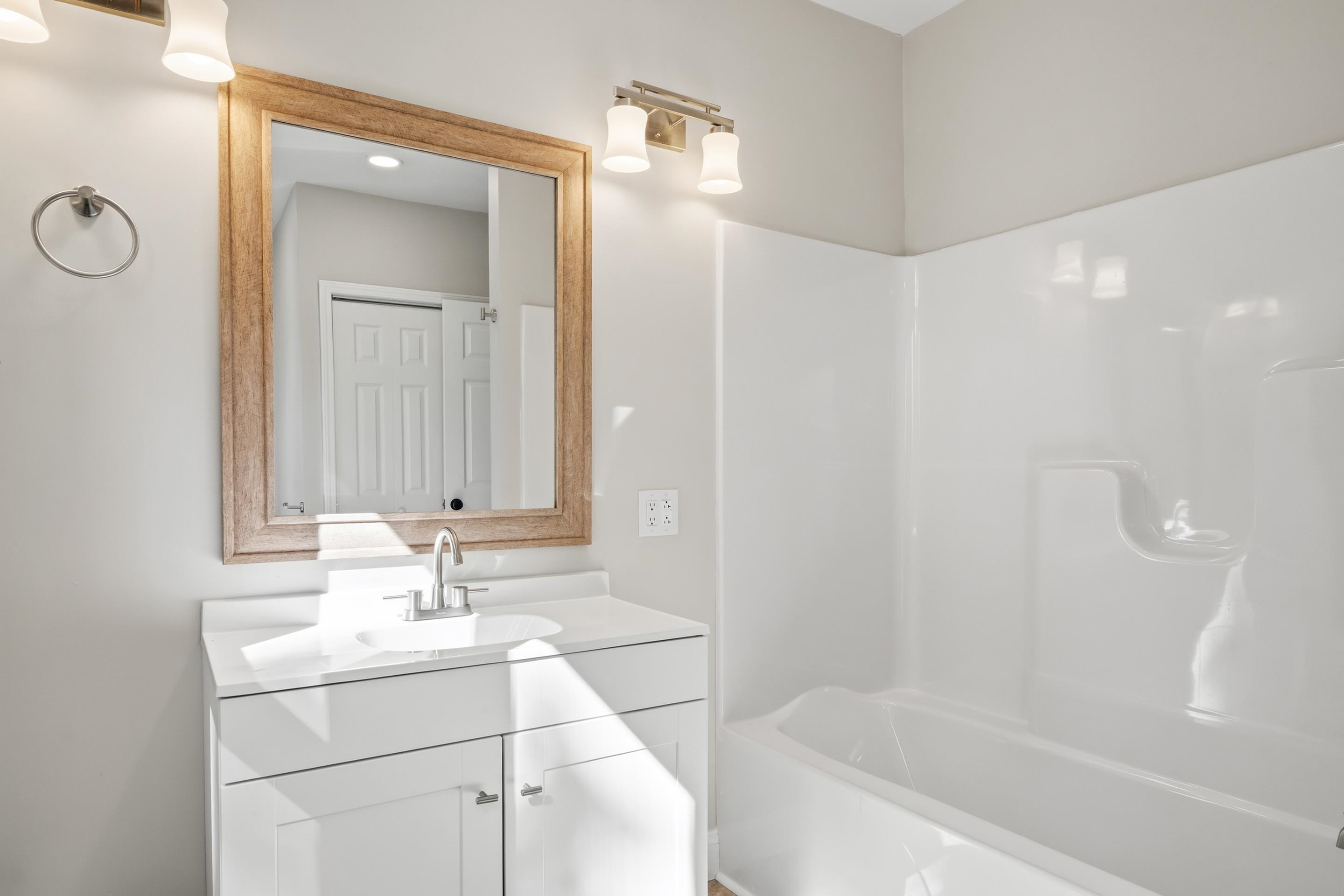 506 Wolf Street Narrows VA 24124