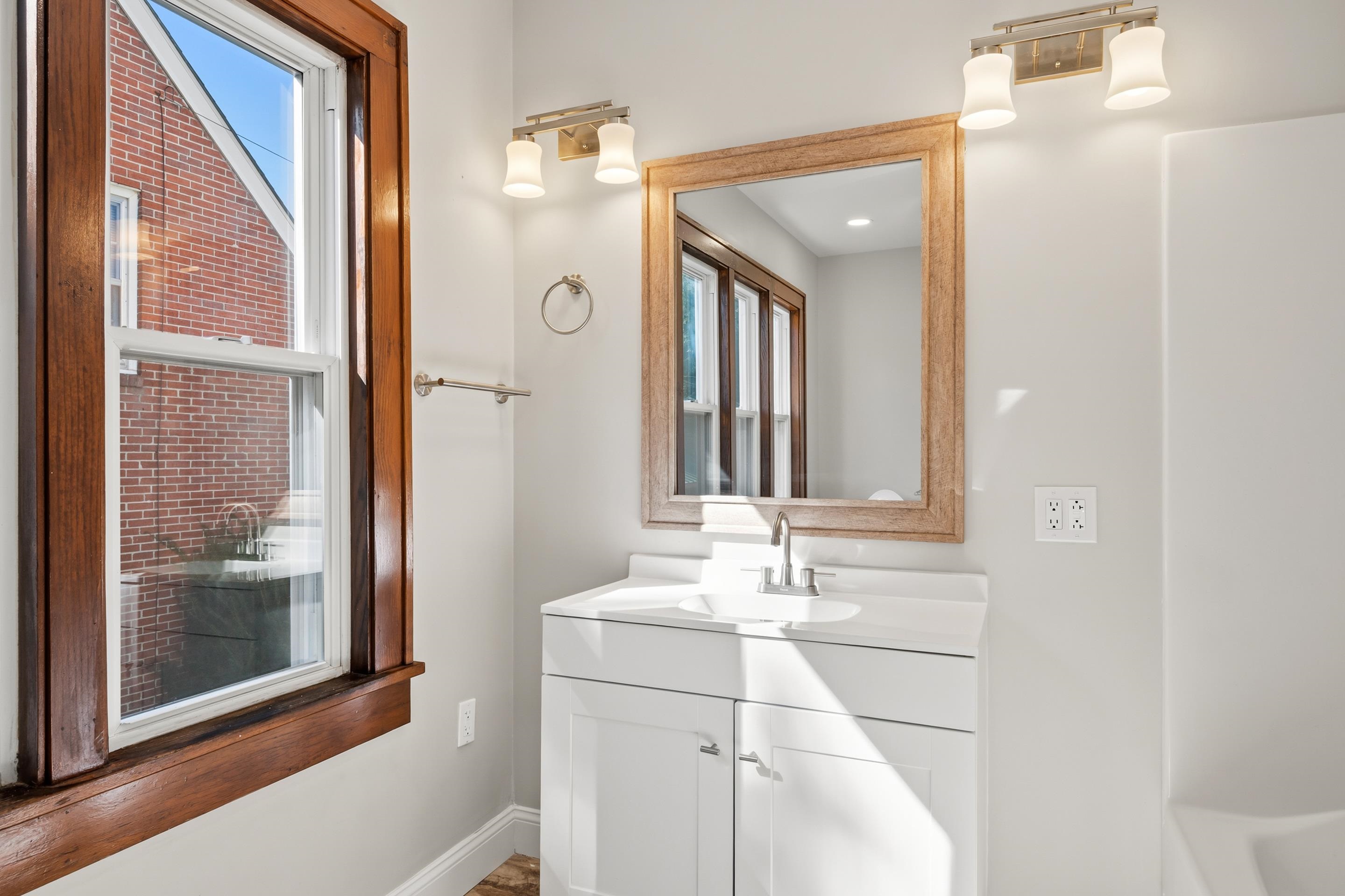 506 Wolf Street Narrows VA 24124