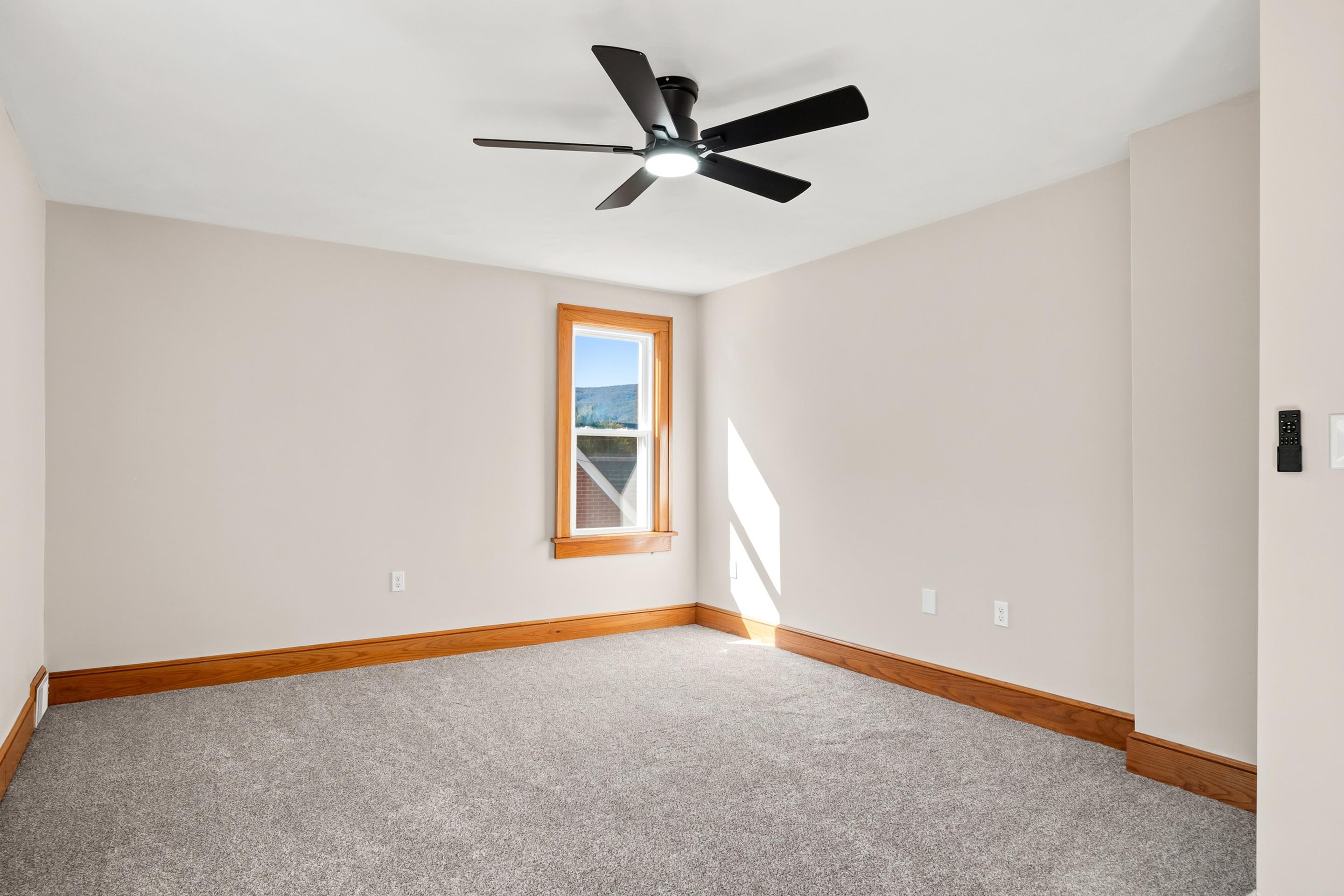 506 Wolf Street Narrows VA 24124