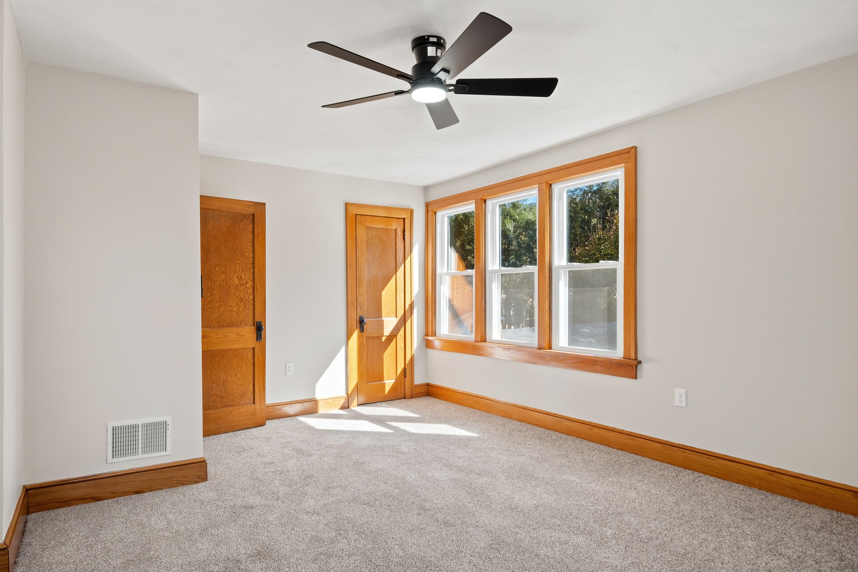 506 Wolf Street Narrows VA 24124